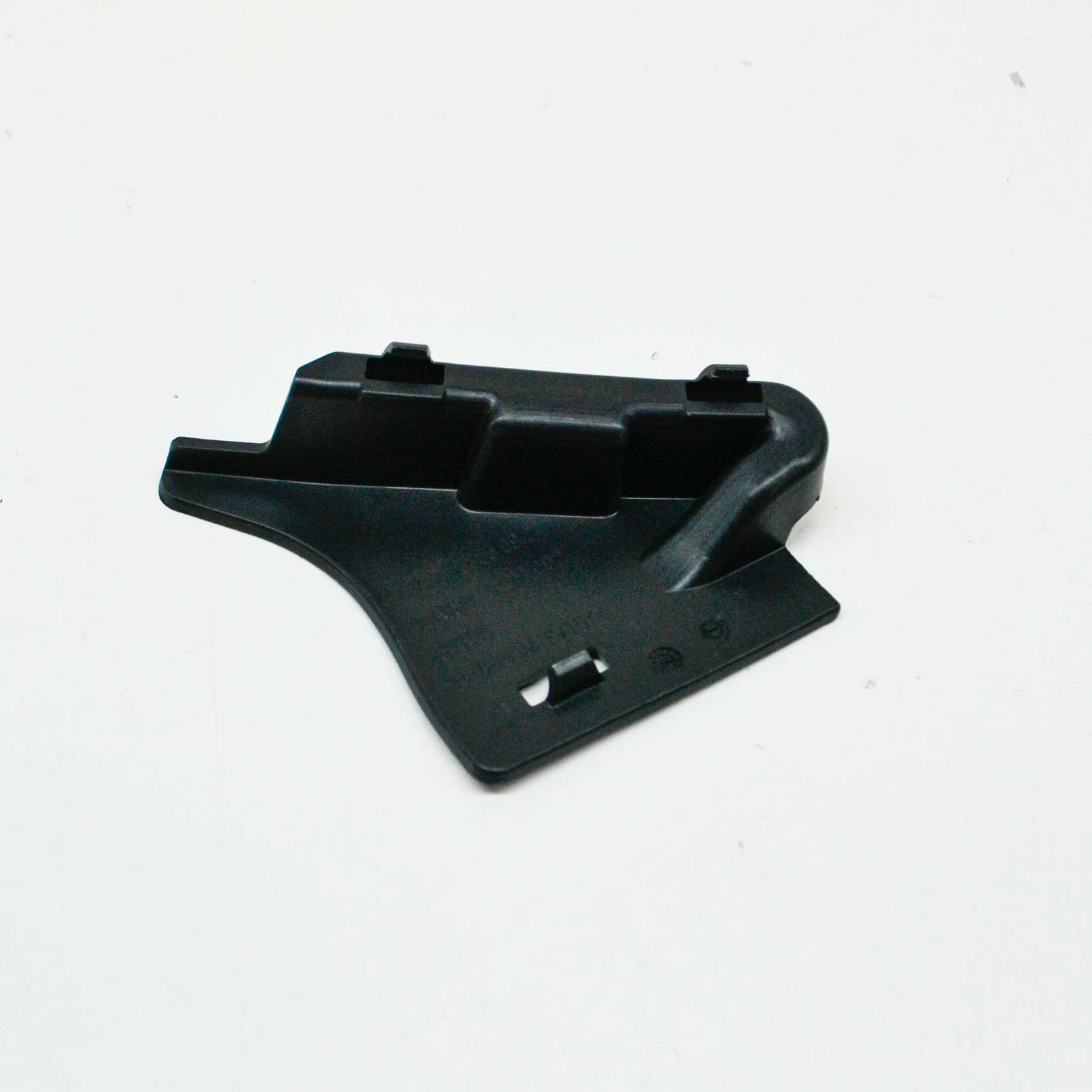 NEW MERCEDES-BENZ E W212 FRONT LEFT CENTER GRILLE COVER A2128850924 ORIGINAL