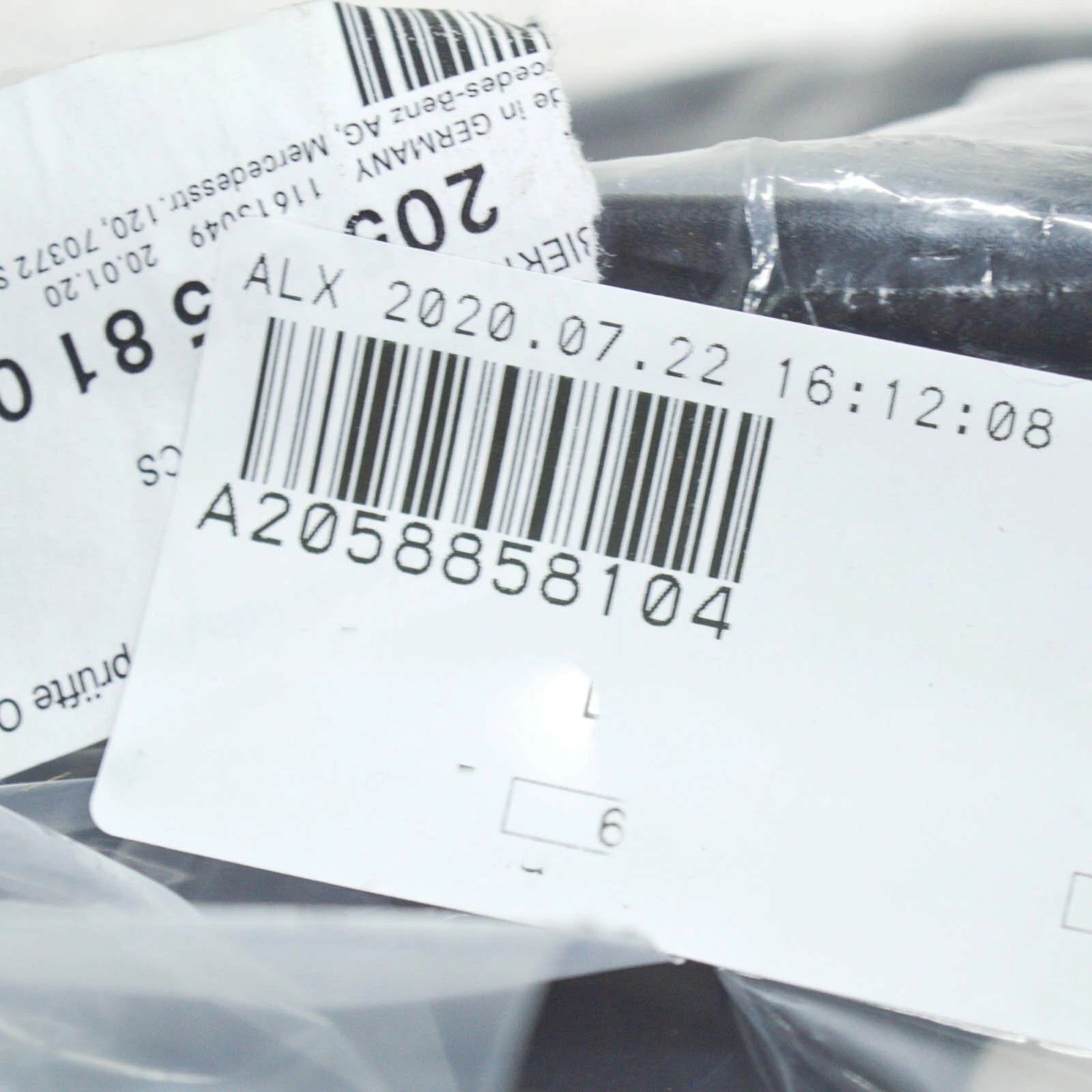 NEW MERCEDES-BENZ C W205 FRONT BUMPER RIGHT GRILLE A2058858104