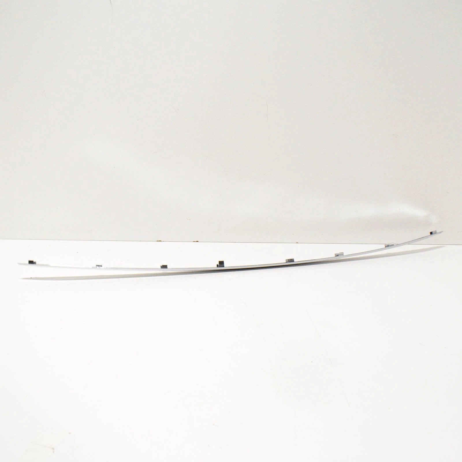 NEW BMW 3 TOURING F31 REAR BUMPER CENTER CHROME TRIM STRIP 51127289755 ORIGINAL