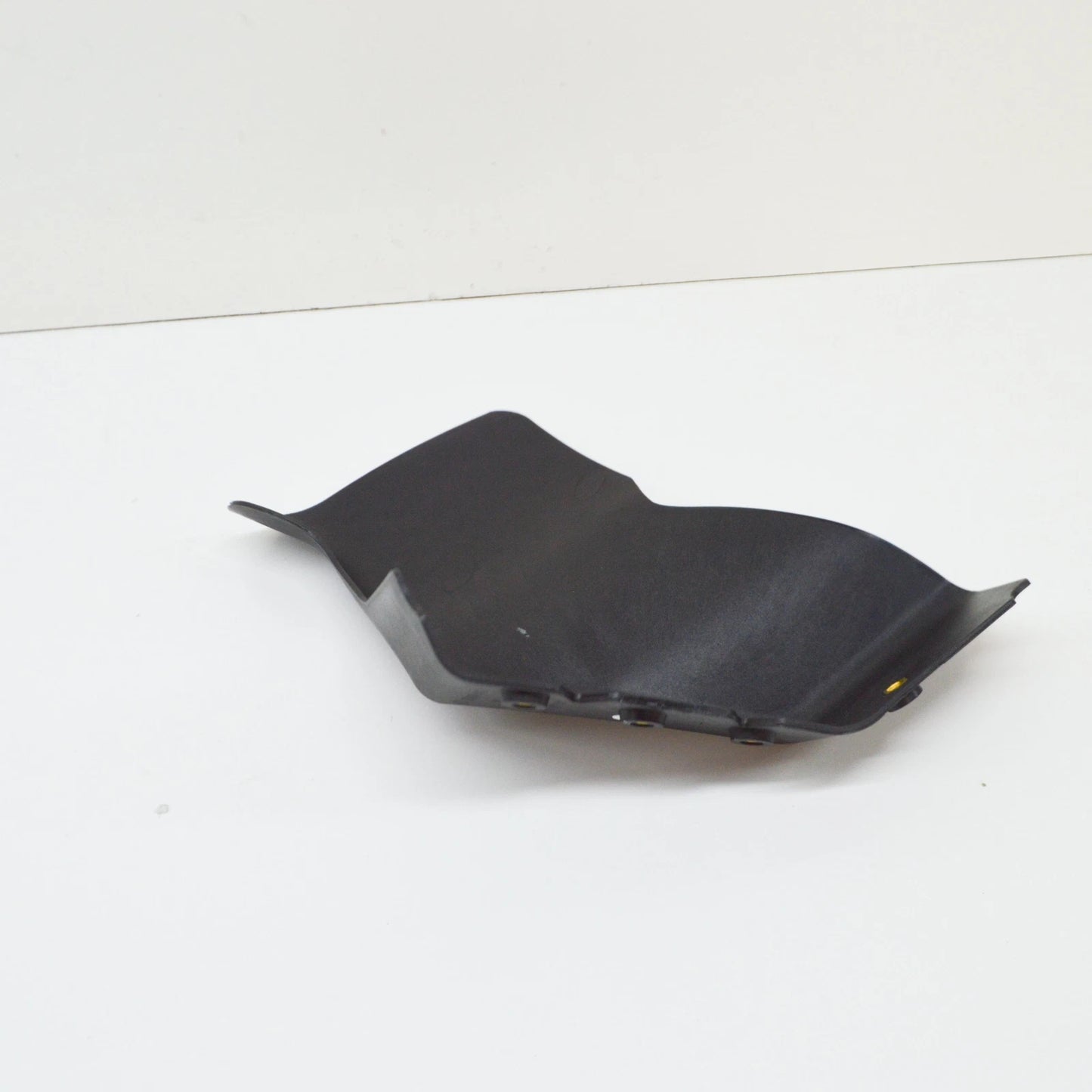 NEW VOLKSWAGEN PHAETON 3D FRONT BRAKE AIR GUIDE RIGHT 3D0615448G ORIGINAL