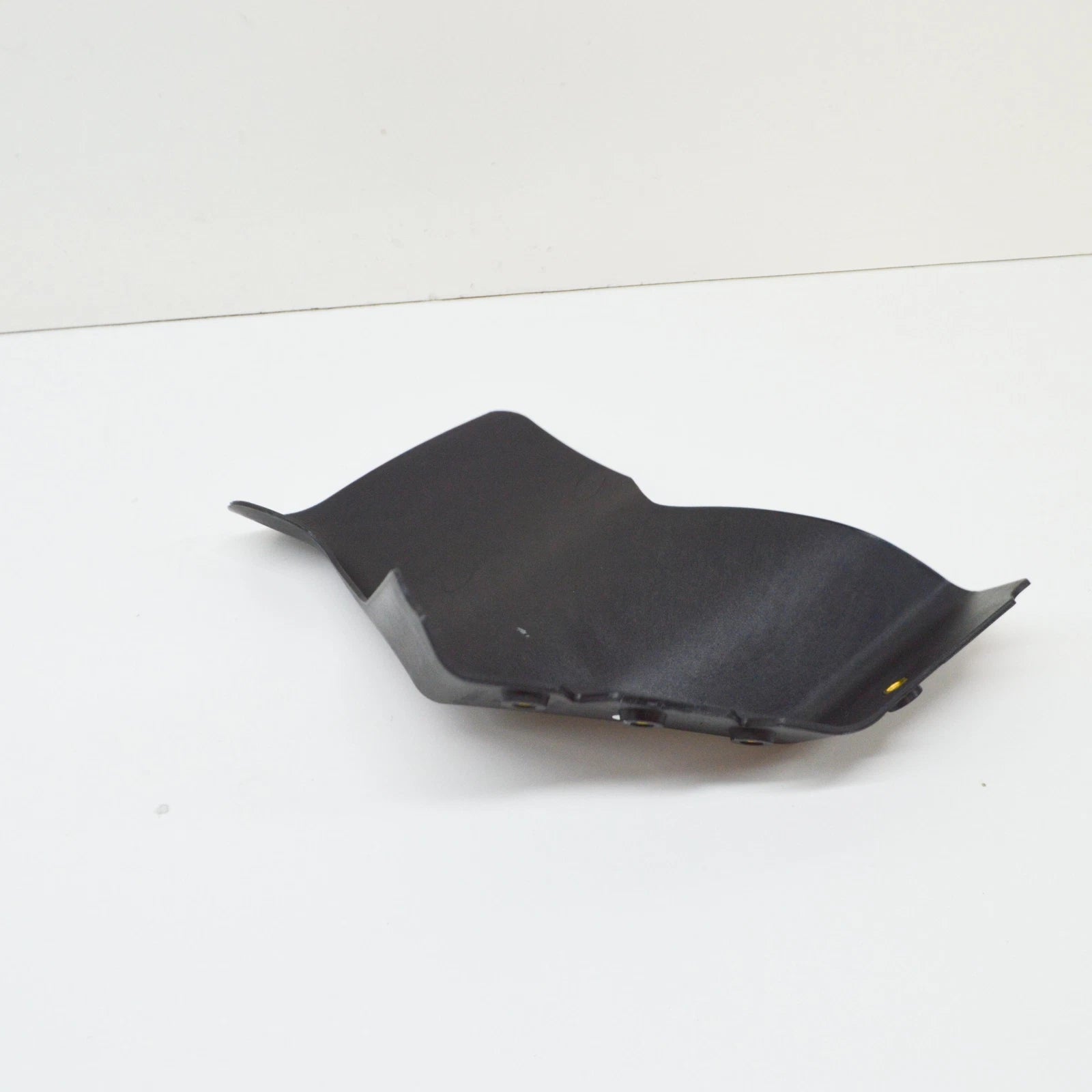 NEW VOLKSWAGEN PHAETON 3D FRONT BRAKE AIR GUIDE RIGHT 3D0615448G ORIGINAL