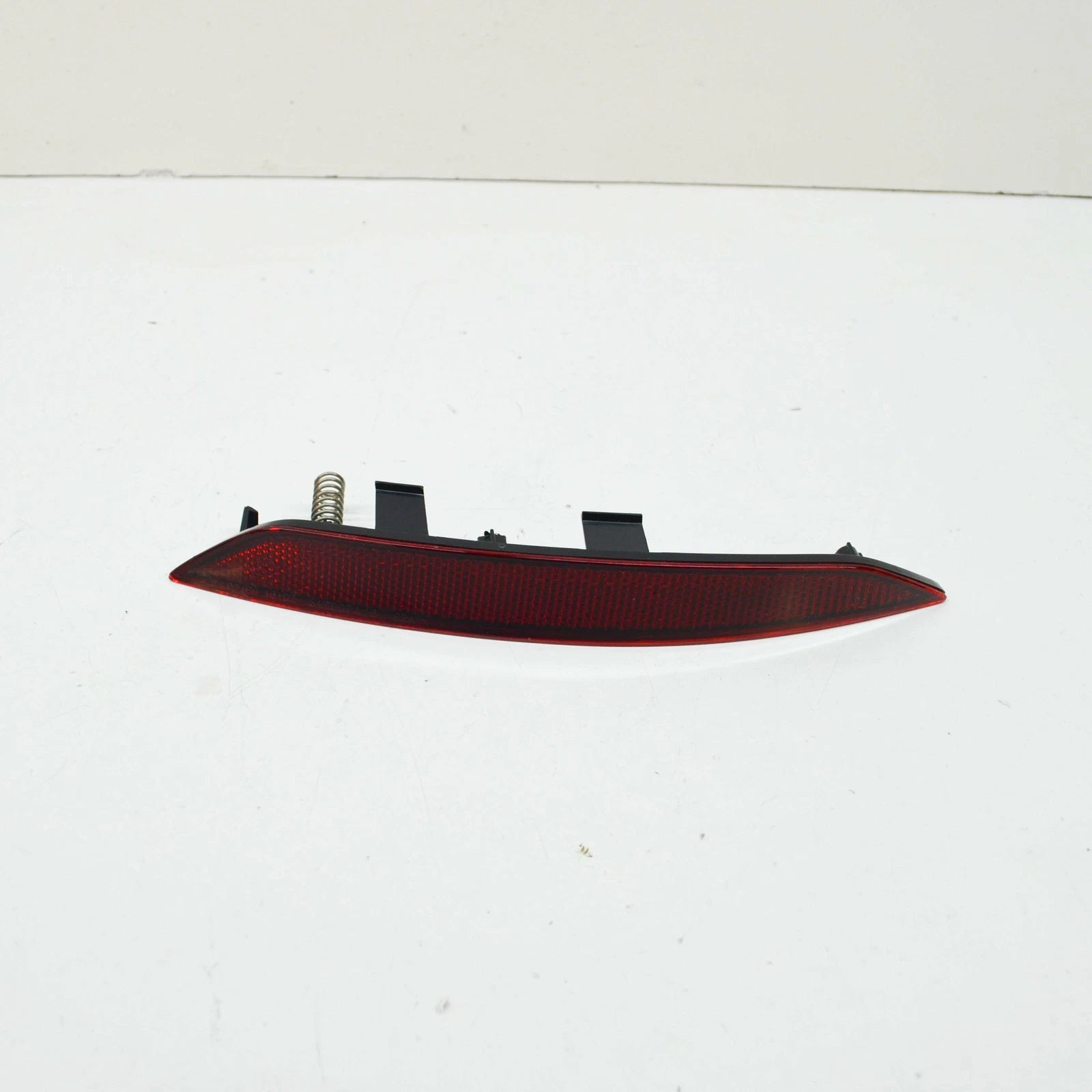 NEW AUDI A5 8W6 REAR RIGHT BUMPER REFLECTOR 8W6945106B ORIGINAL