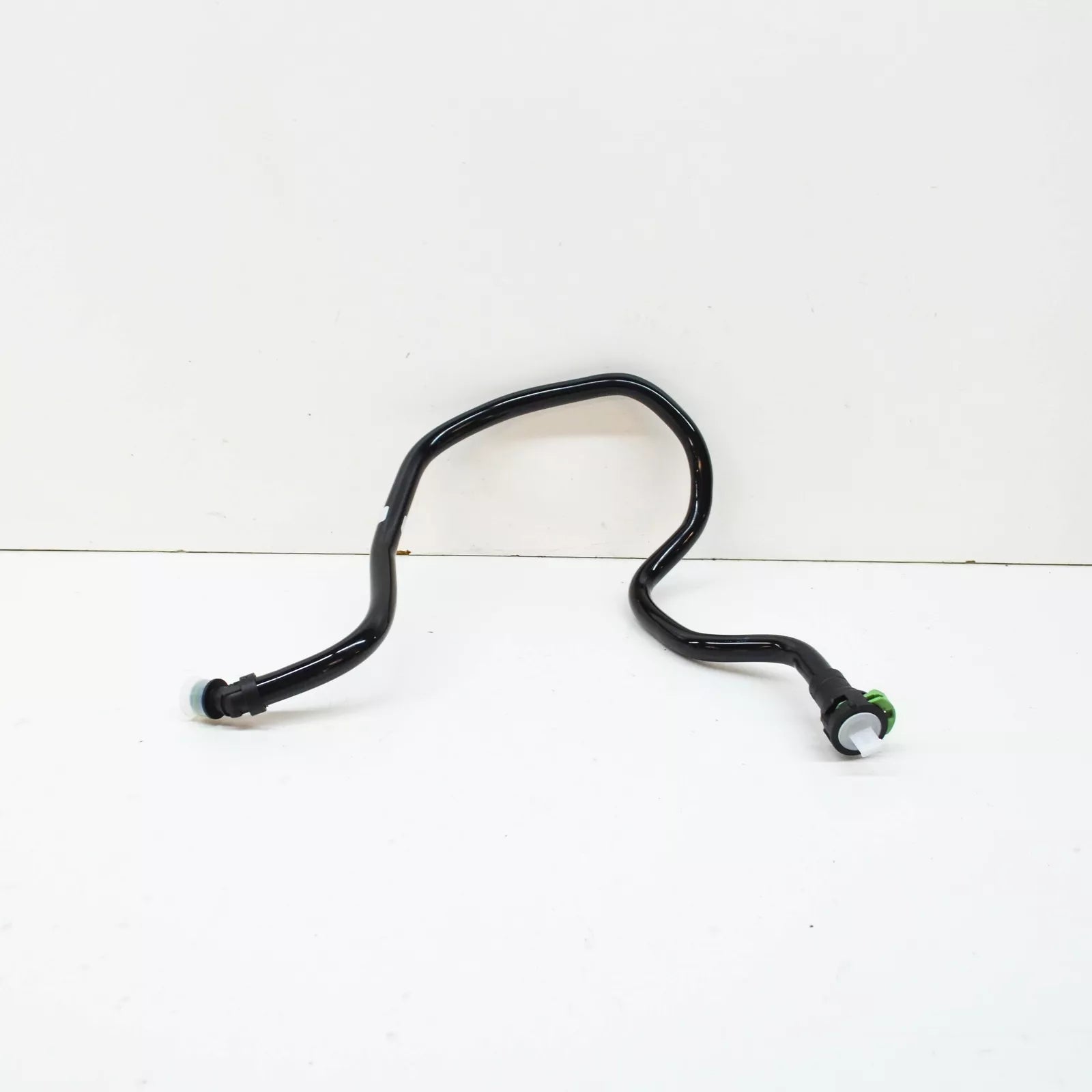 NEW BMW 2 ACTIVE TOURER F45 OIL PIPE RETURN OUTLET 17227555628 ORIGINAL