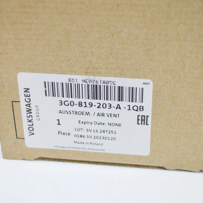 NEW VW PASSAT B8 3G CENTRE CONSOLE REAR AIR VENT 3G0819203A1QB ORIGINAL