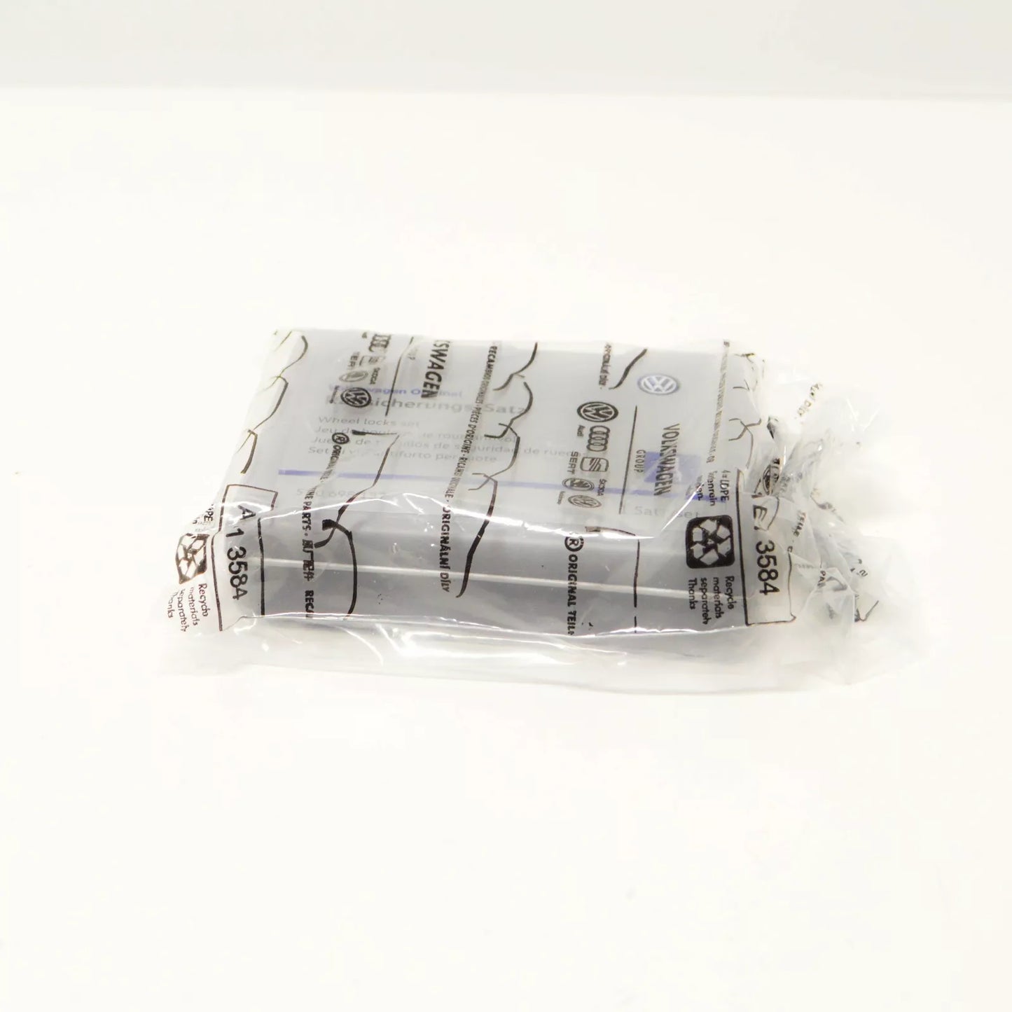 NEW VOLKSWAGEN GOLF MK7 ESTATE WHEEL LOCK BOLTS SET 5Q0698137