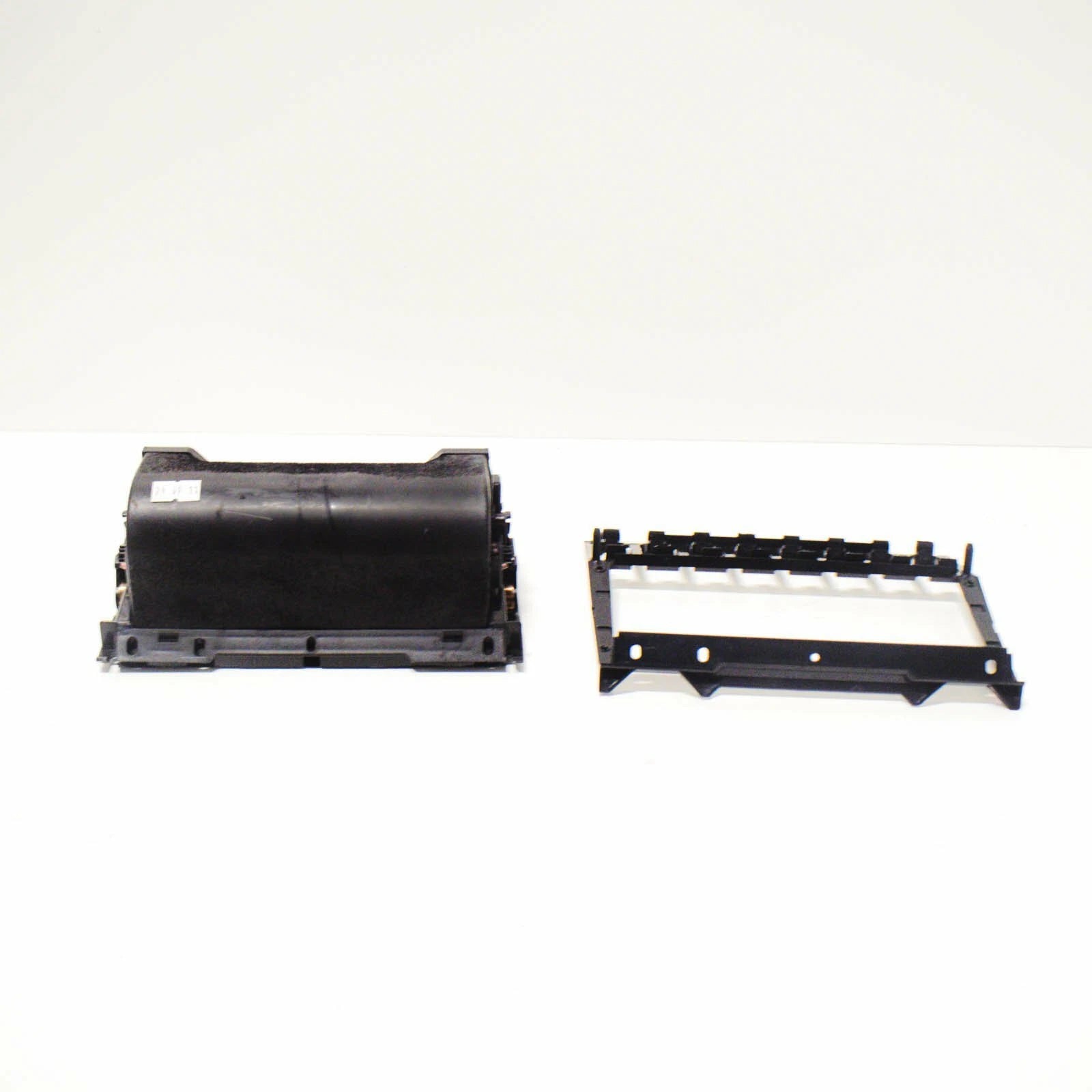 NEW MB SL R129 CENTER CONSOLE COMPARTMENT BOX A1296800091