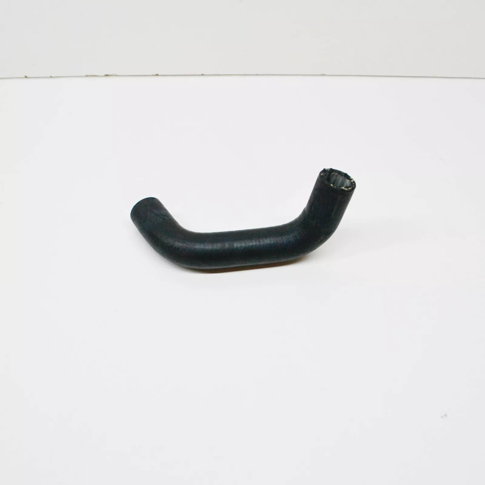 NEW MERCEDES-BENZ VITO W639 HEATING HOSE A6398321623 ORIGINAL