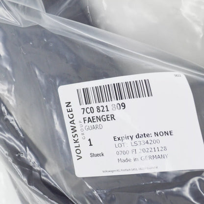 NEW VW CRAFTER MK2 SZ FRONT LEFT MUDGUARD FLAP 7C0821809 ORIGINAL