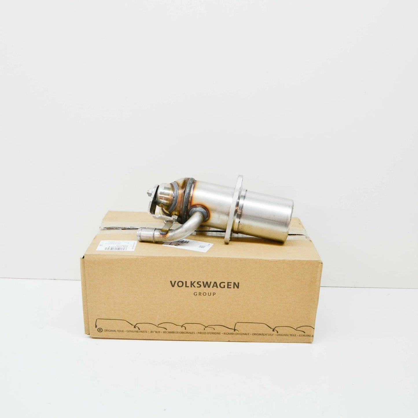 NEW AUDI A4 B8 EXHAUST RECUPERATION COOLER 04L131513B ORIGINAL