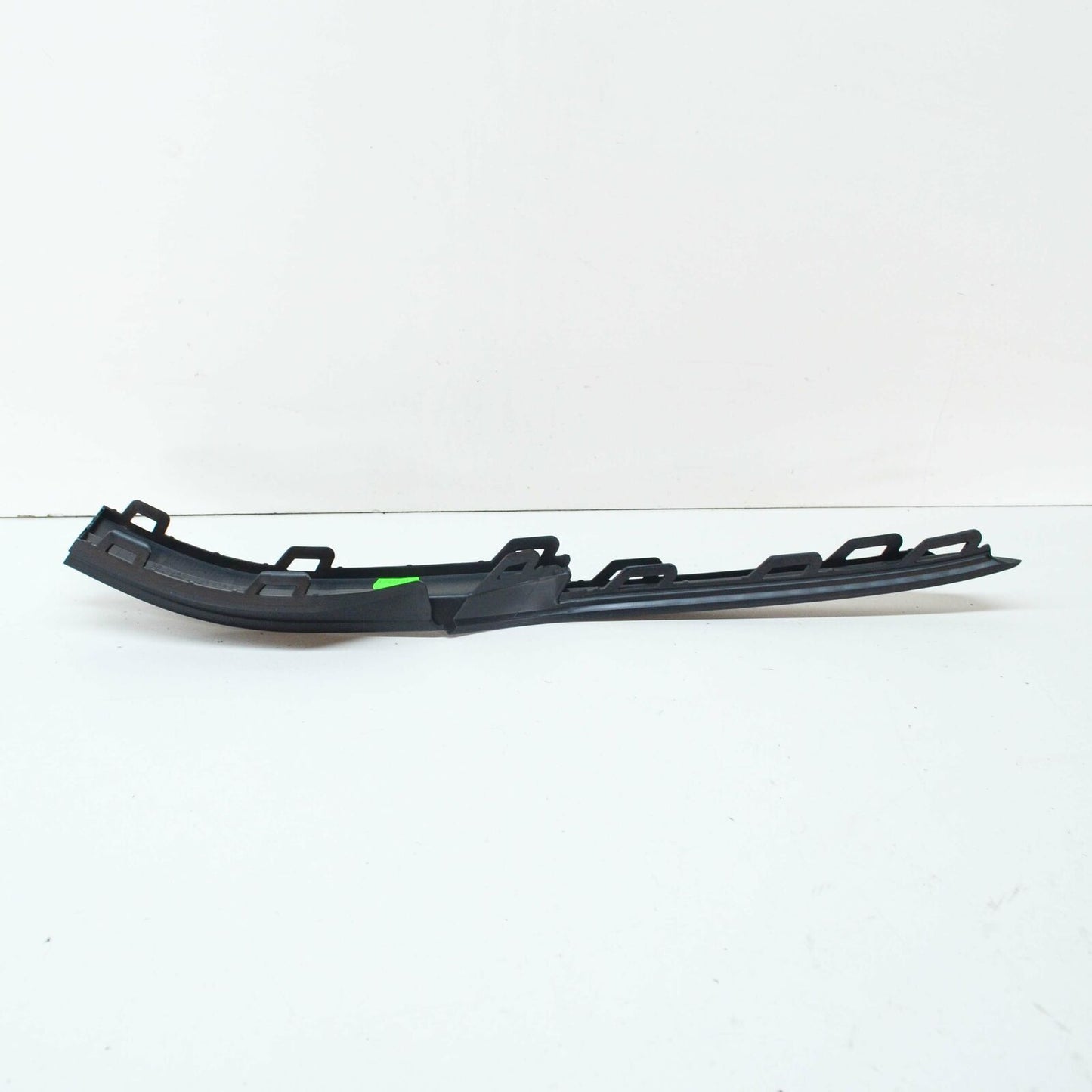 NEW VOLKSWAGEN GOLF MK7 5G FRONT BUMPER LEFT GRILLE TRIM 5G0853665L9B9 ORIGINAL