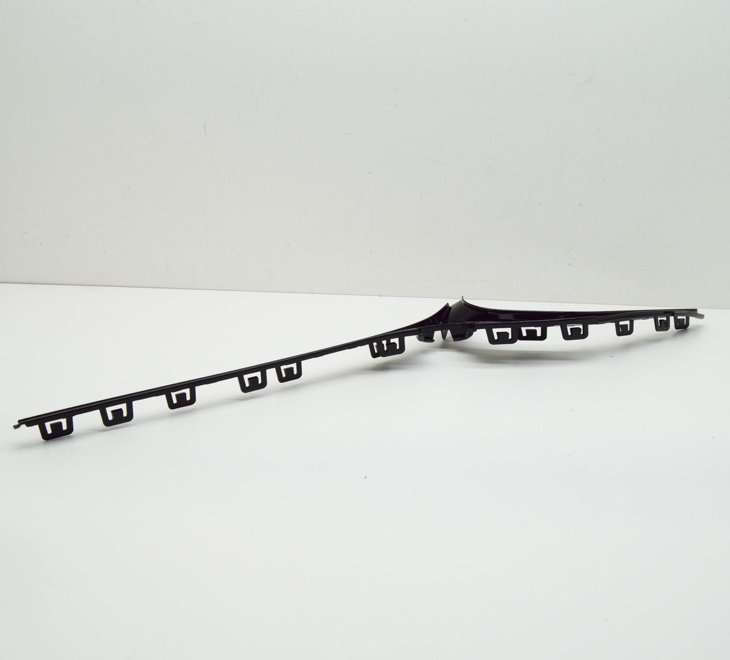 new mercedes-benz eqe suv x294 front right bumper trim a2948856401 original