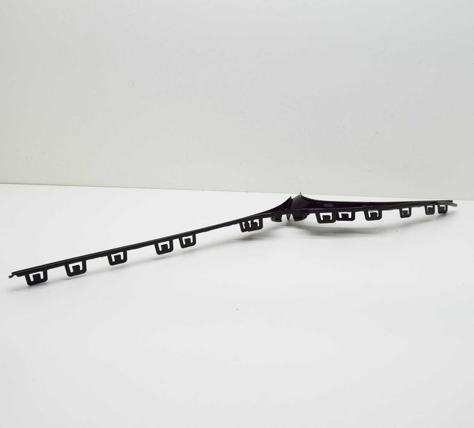 new mercedes-benz eqe suv x294 front right bumper trim a2948856401 original