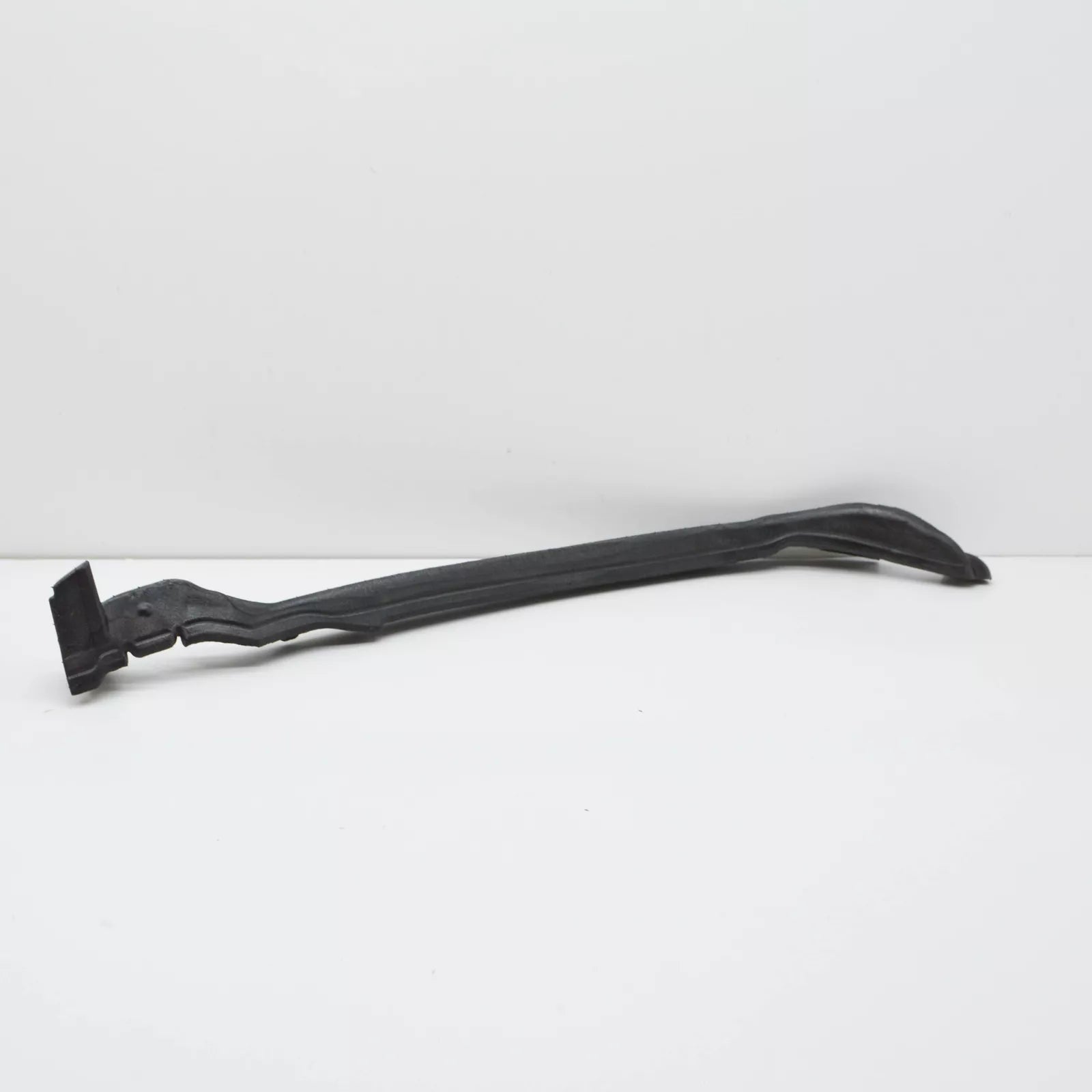 NEW BMW 4 CABRIO F33 FRONT LEFT SIDE FRAME SEAL 51487322915 7322915 ORIGINAL