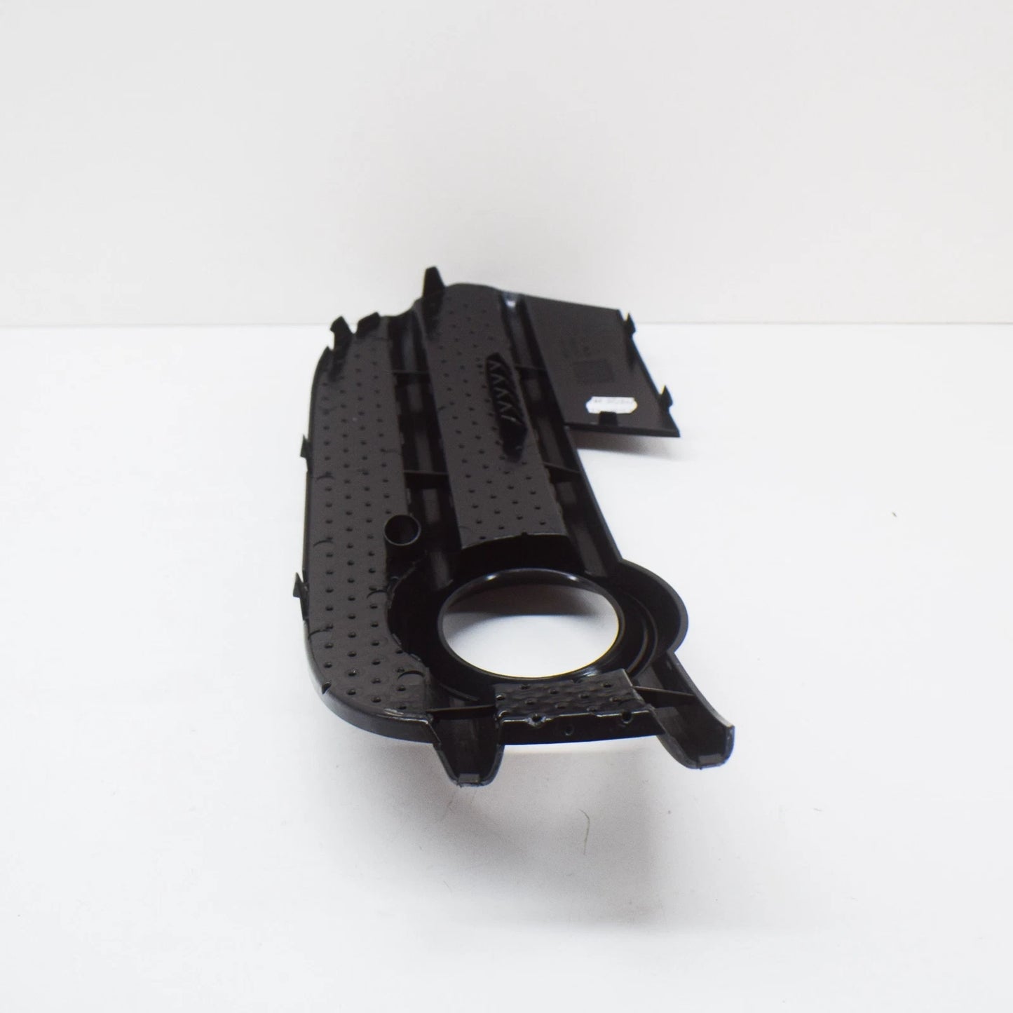 NEW AUDI Q3 8U FRONT BUMPER RIGHT FOG GRILLE  8U0807682ASP9