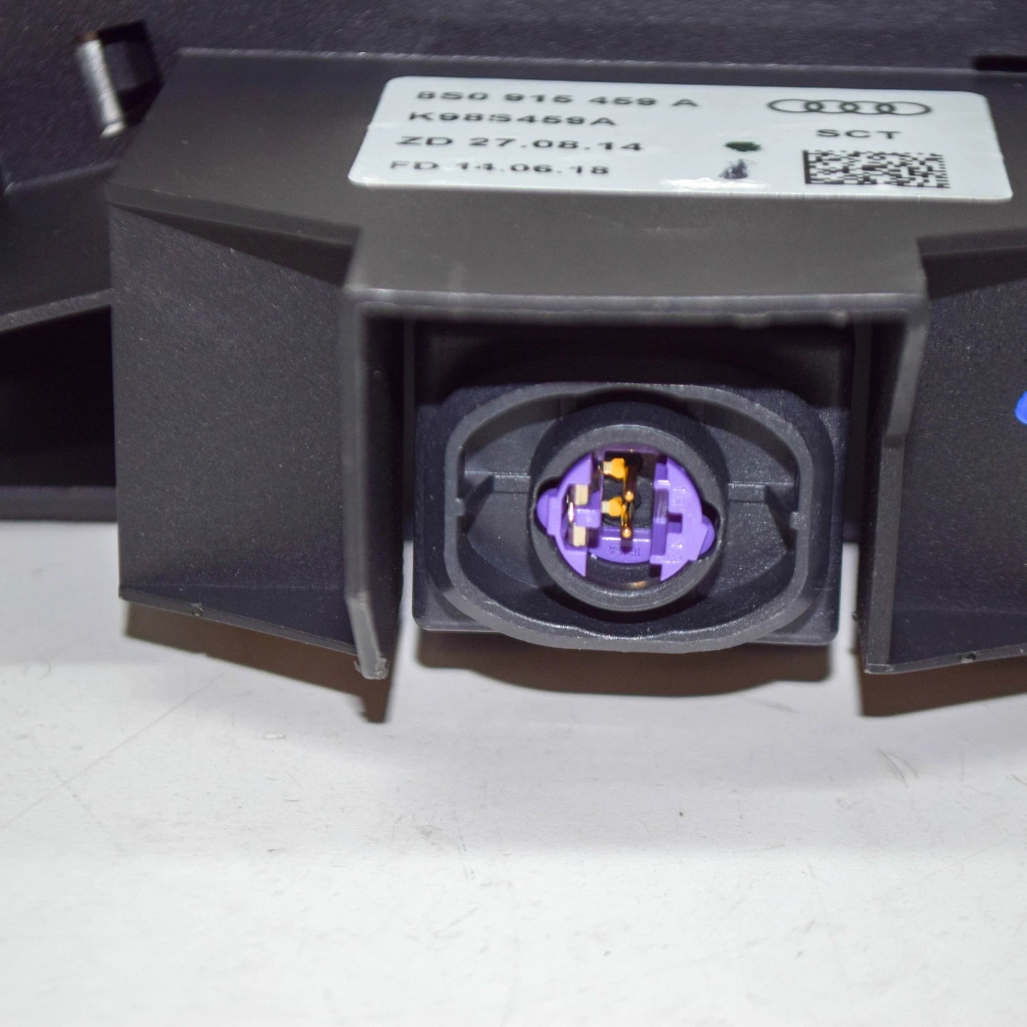 NEW AUDI TT RS 8S FV BATTERY POSITIVE CABLE PROTECTION 8S0915459A ORIGINAL