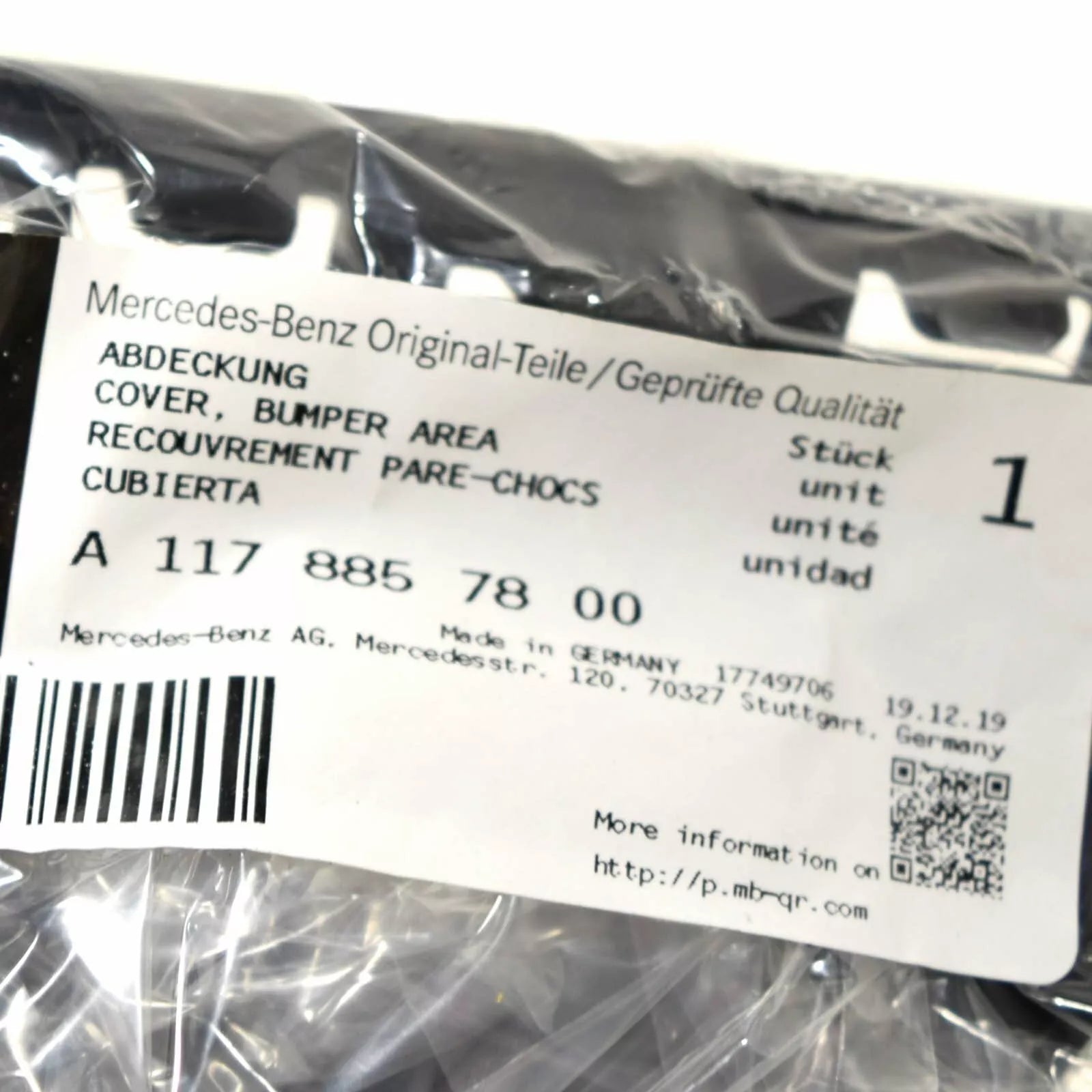 NEW MB CLA C117 FRONT BUMPER RIGHT CENTRAL OUTSIDE COVER A1178857800 ORIGINAL