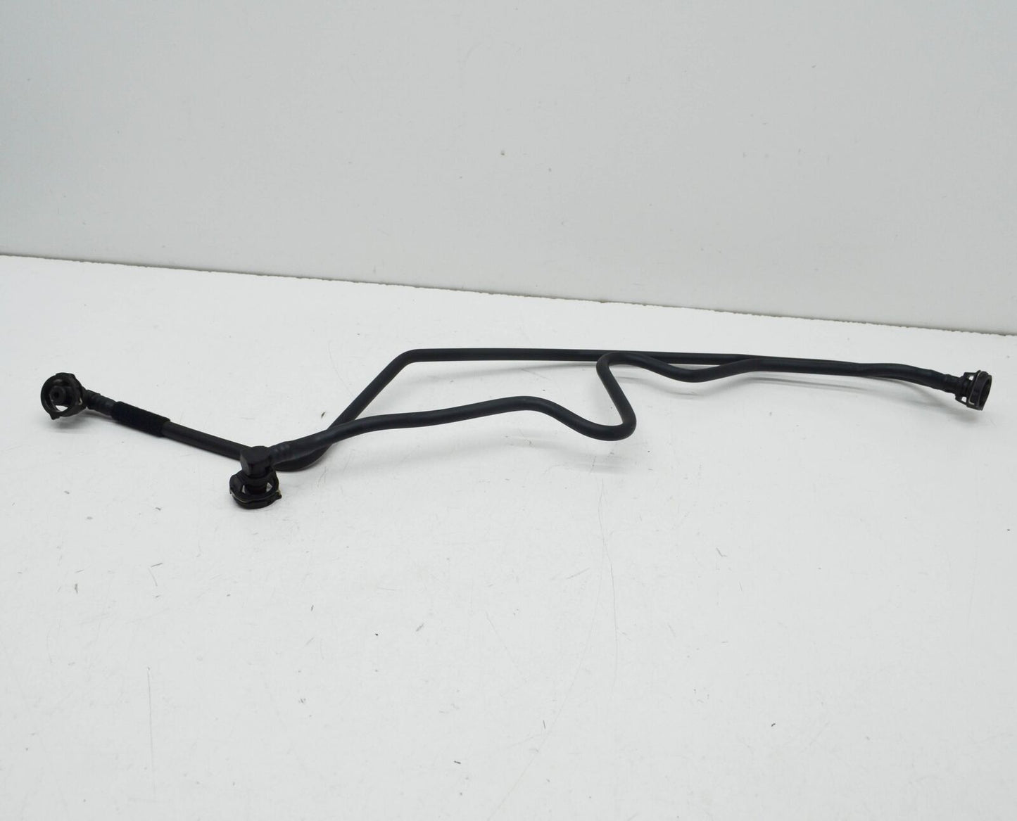 NEW MERCEDES-BENZ A W176 COOLING RADIATOR HOSE A2465010125 ORIGINAL