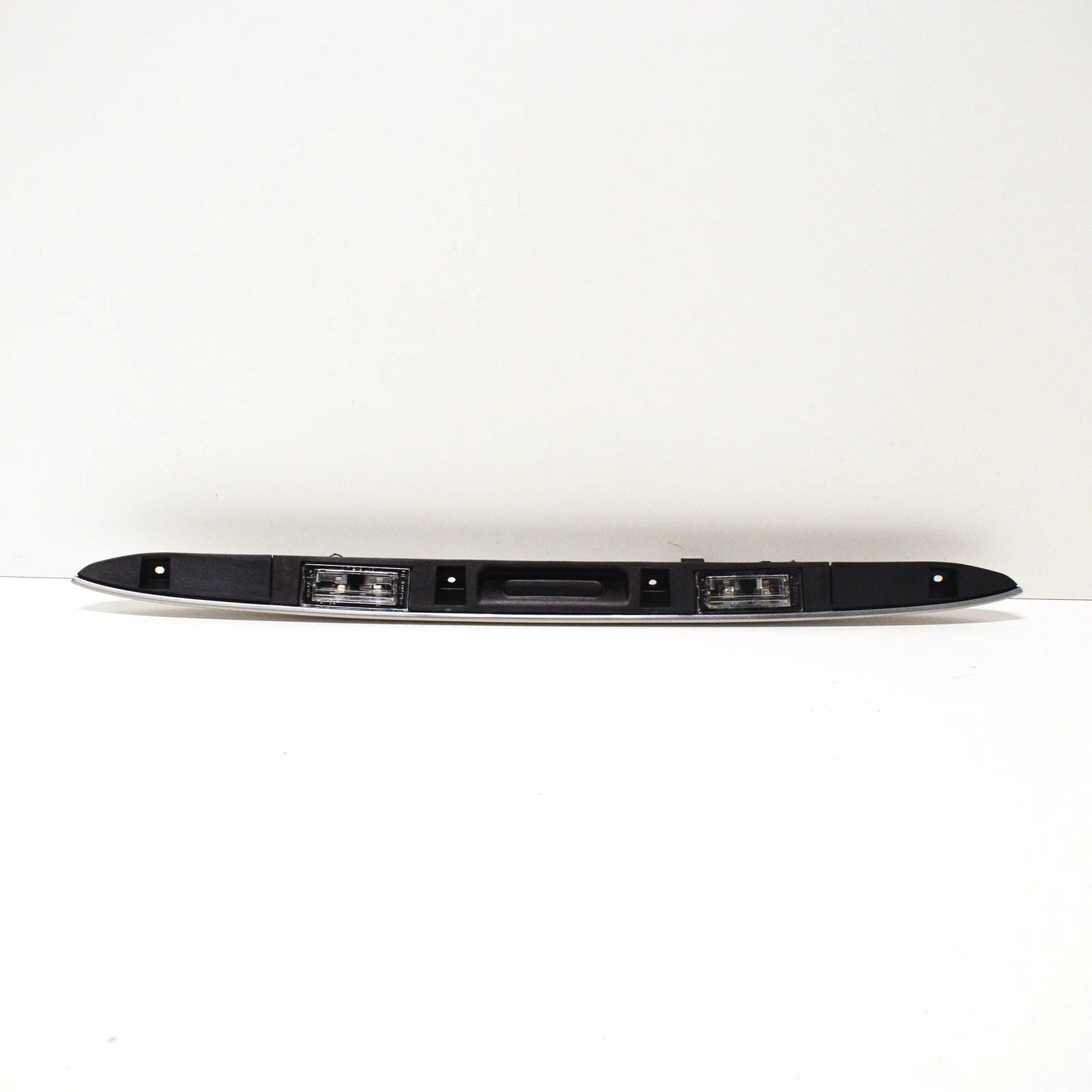 NEW BMW X5 E53 TAILGATE TRUNK LID HANDLE 51137170674 7170674 ORIGINAL