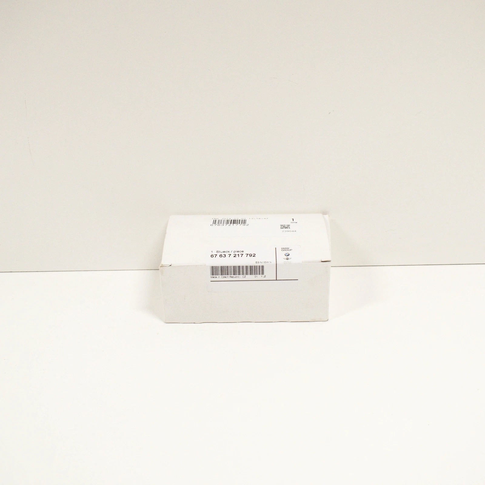 NEW BMW 1 F20 HEADLIGHTS WASHER PUMP 67637217792 7217792 ORIGINAL