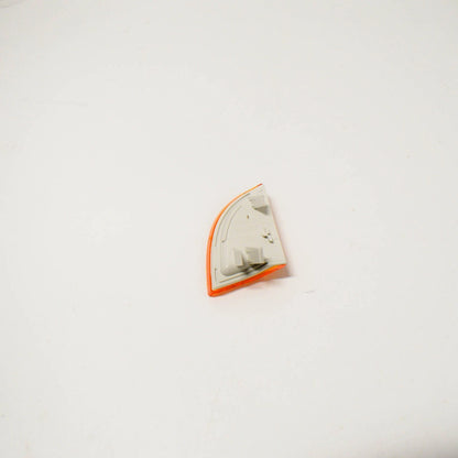 NEW VOLKSWAGEN PASSAT CC FRONT LEFT TURN INDICATOR REFLECTOR 3C8807717A