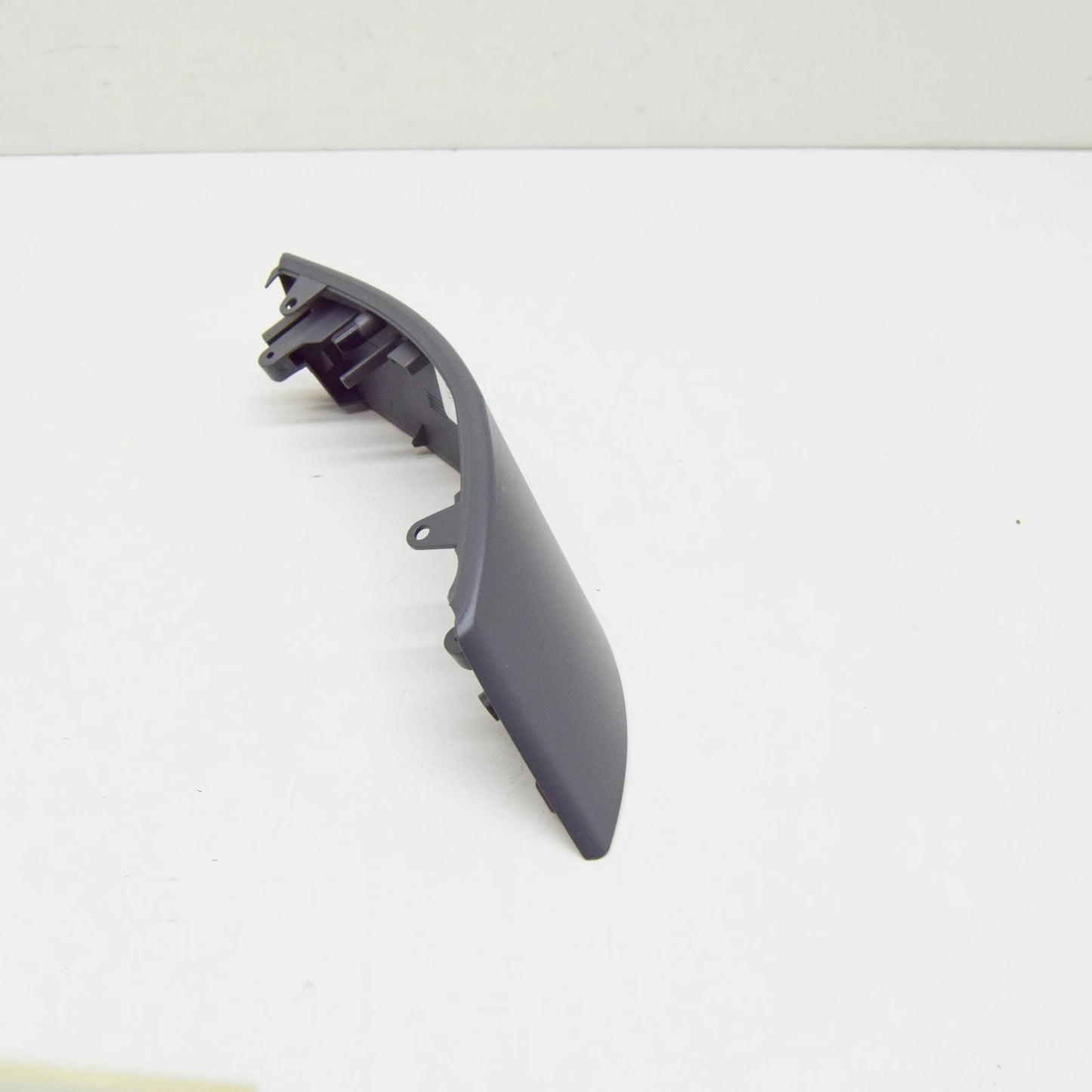 NEW BMW I8 I12 FRONT LEFT MIRROR OUTER ENTRY TRIM 51167393271 ORIGINAL