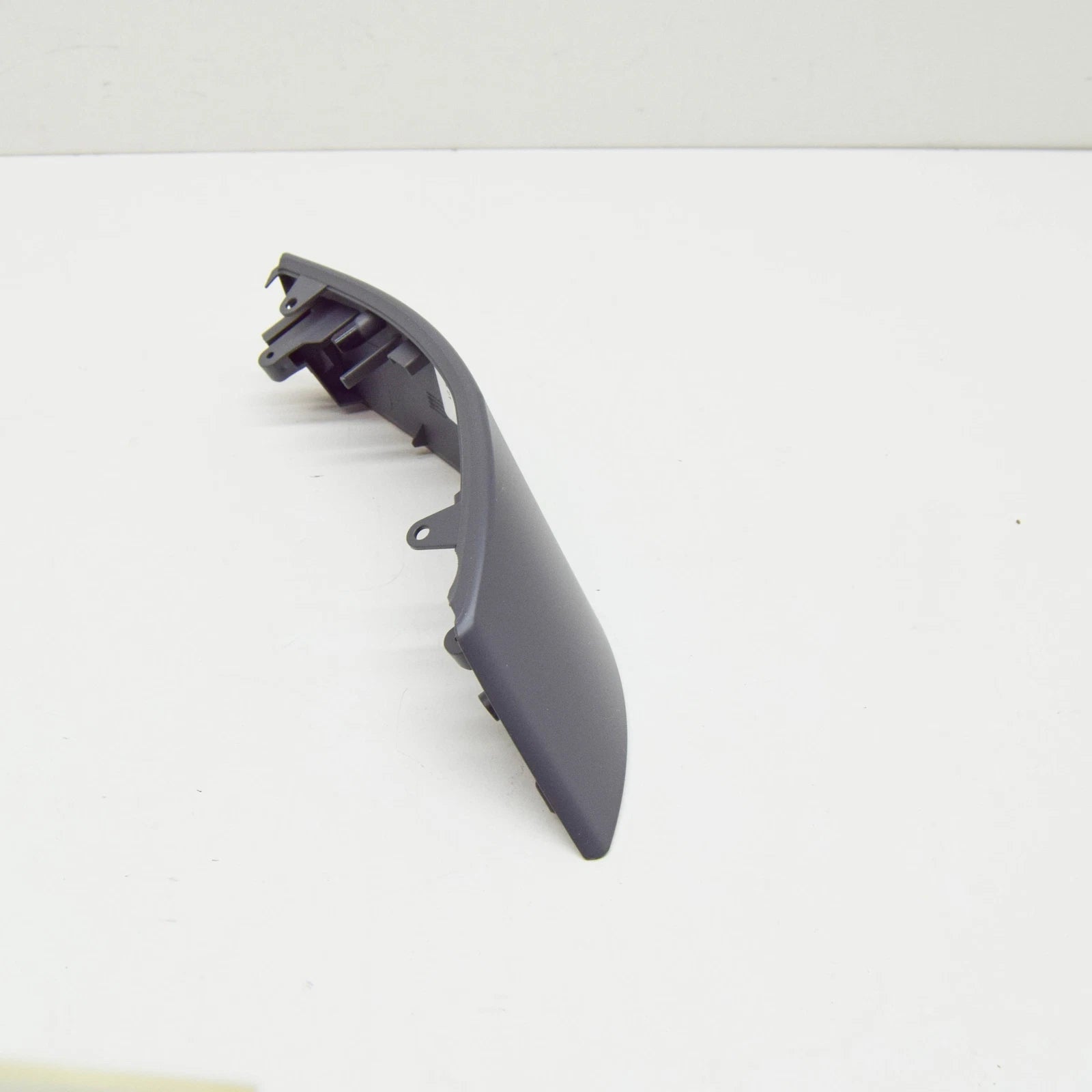 NEW BMW I8 I12 FRONT LEFT MIRROR OUTER ENTRY TRIM 51167393271 ORIGINAL