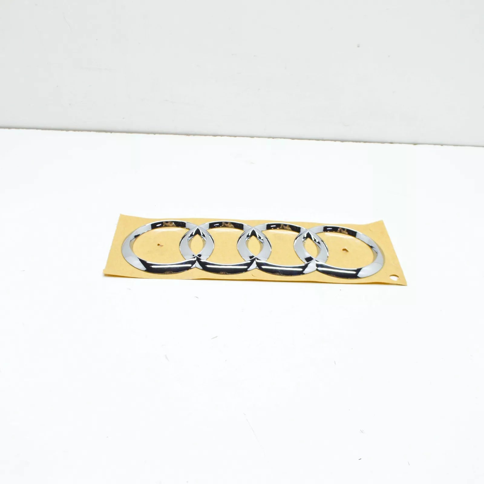 NEW AUDI A8 4H REAR TAIL BOOTLID EMBLEM BADGE 4H0853742B2ZZ