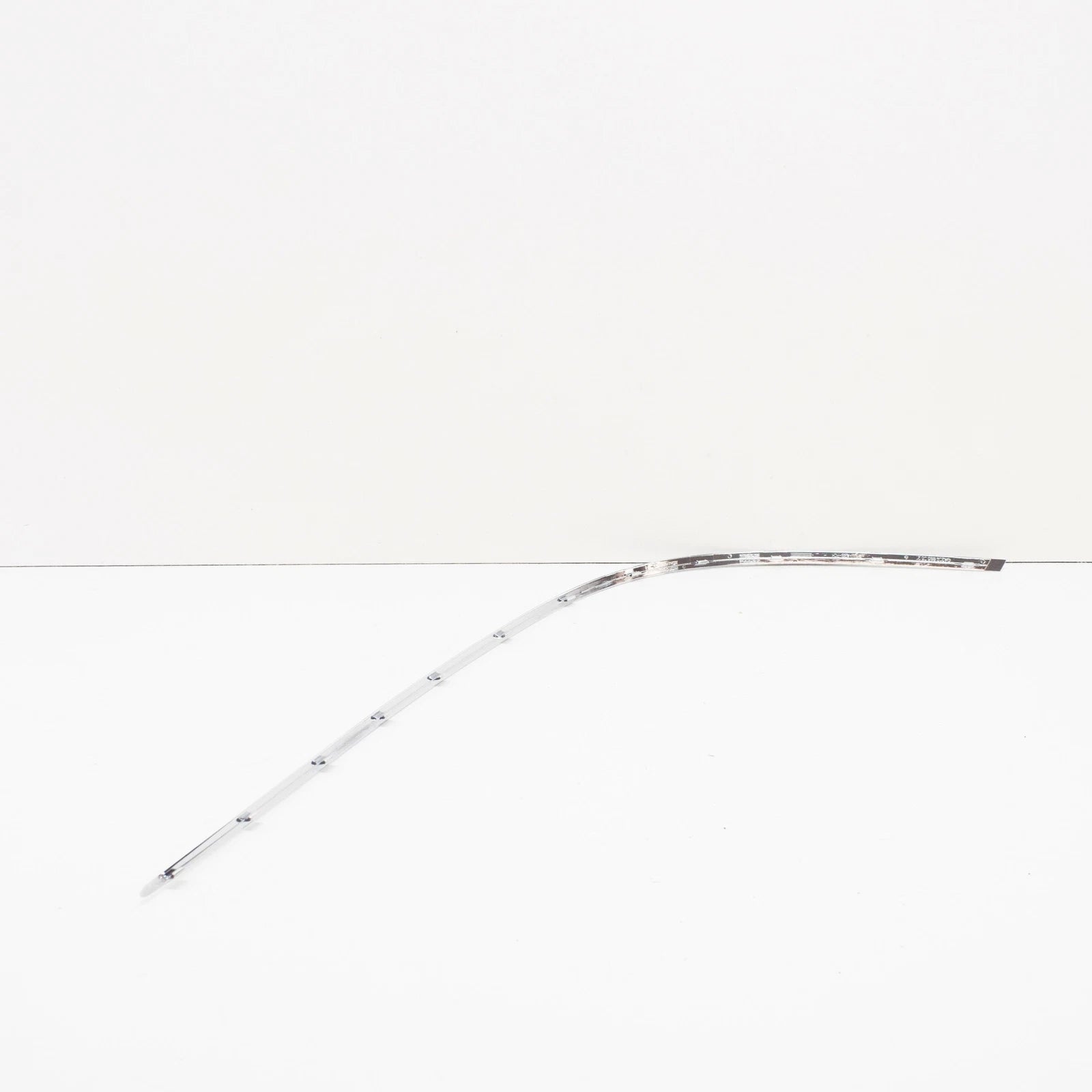 NEW MB CLK C209 AMG REAR BUMPER LEFT CHROME TRIM A2098850521 ORIGINAL