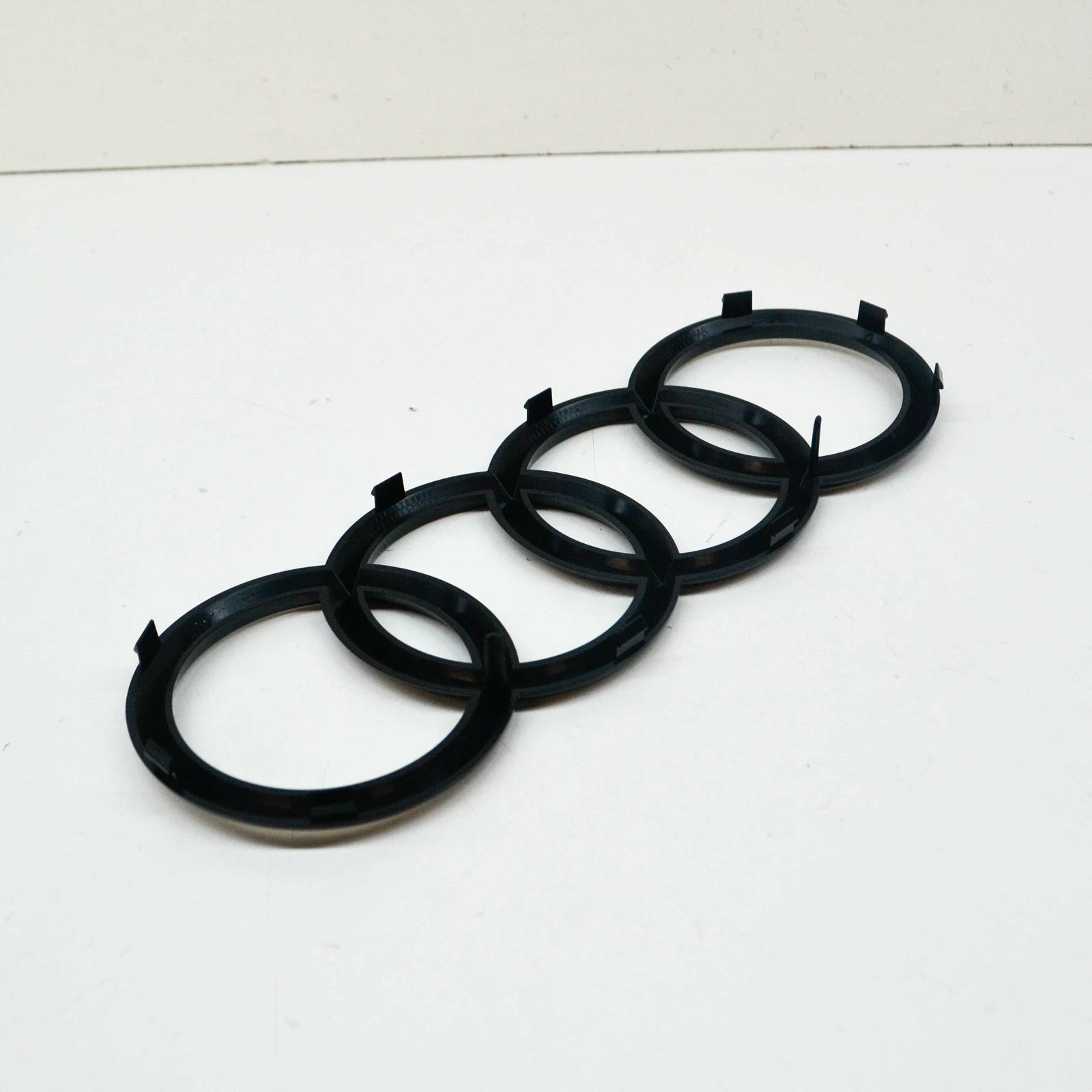 NEW AUDI E-TRON FRONT BUMPER RADIATOR GRILLE BADGE 4KE853605T94