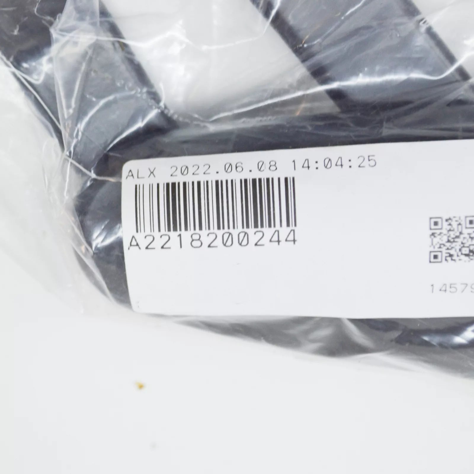 NEW MERCEDES-BENZ S W221 FRONT RIGHT WIPER ARM LHD A2218200244 ORIGINAL