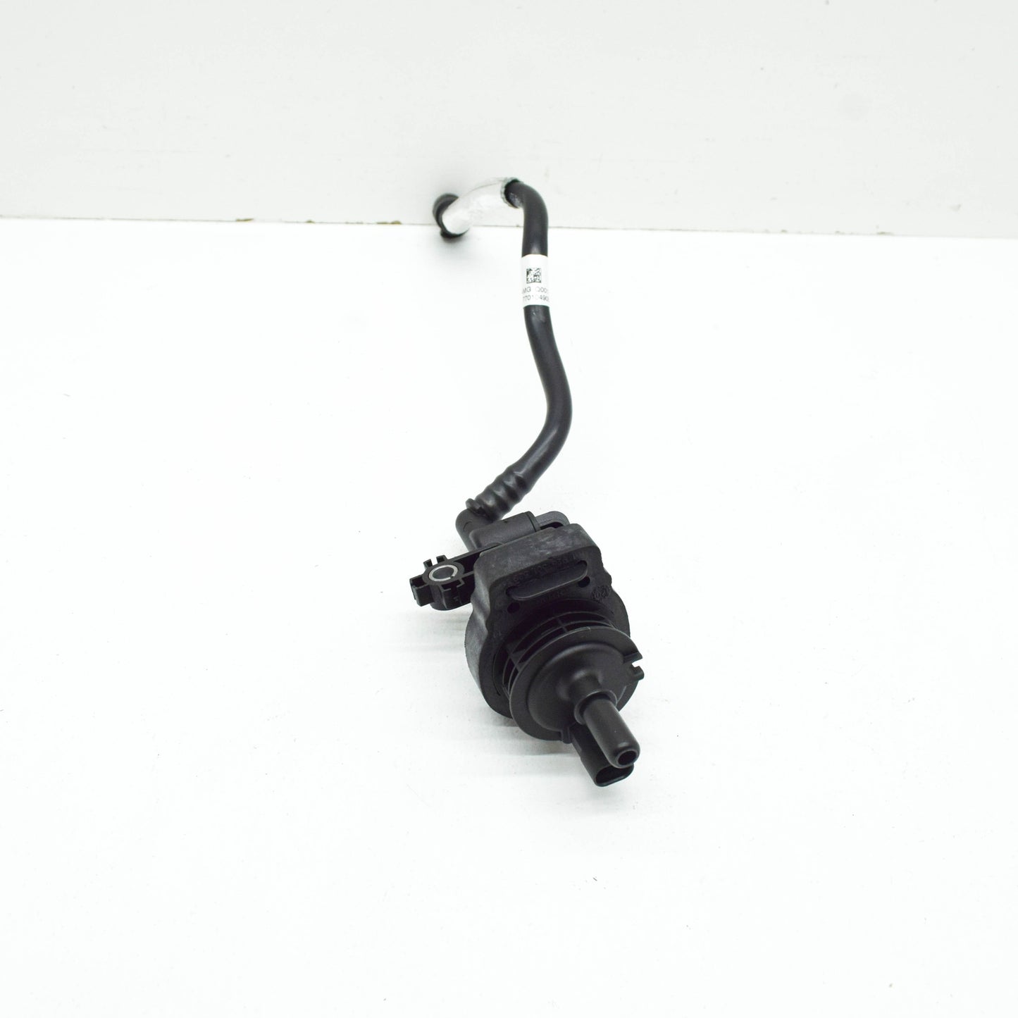 new mercedes-benz a w177 right purge valve line a1770104905 original
