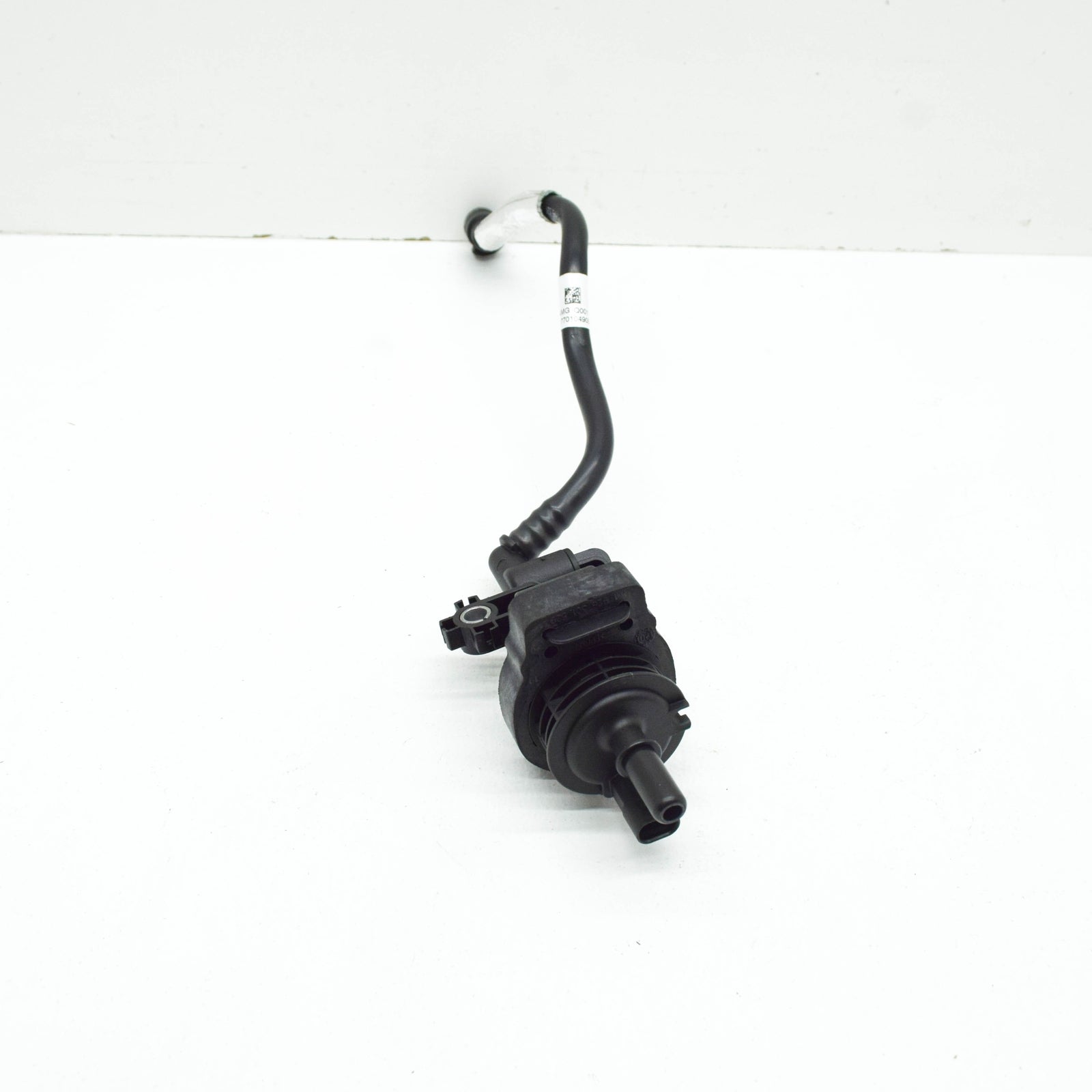 new mercedes-benz a w177 right purge valve line a1770104905 original