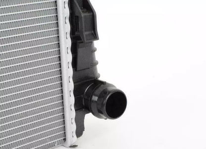 NEW VOLKSWAGEN TOUAREG 7P COOLANT RADIATOR 7P0121253A ORIGINAL