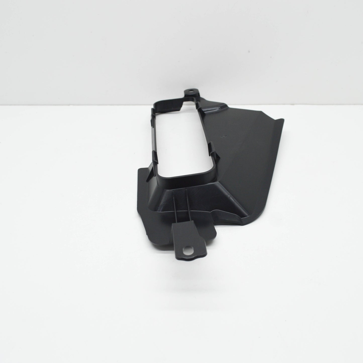 NEW MB CLS C218 REAR RIGHT WING AIR INTAKE FLAP COVER A2188300200 ORIGINAL