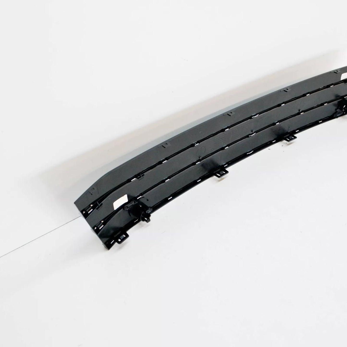 NEW AUDI A7 SPORTBACK 4G8 FRONT LICENSE PLATE HOLDER 4G8807287JT94 ORIGINAL