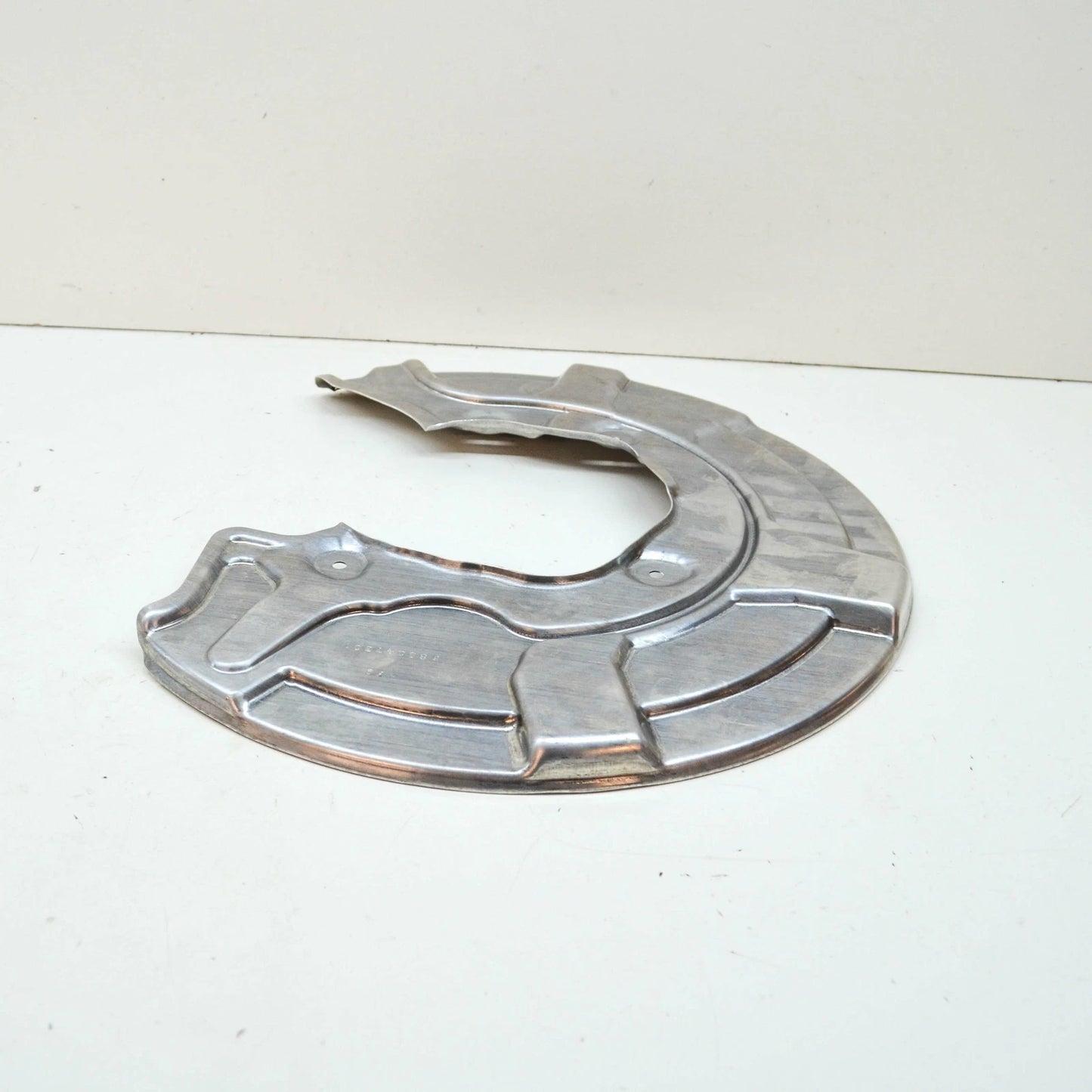 NEW BMW X5 G05 REAR LEFT BRAKE DISC PROTECTION SHIELD 34206880473 ORIGINAL