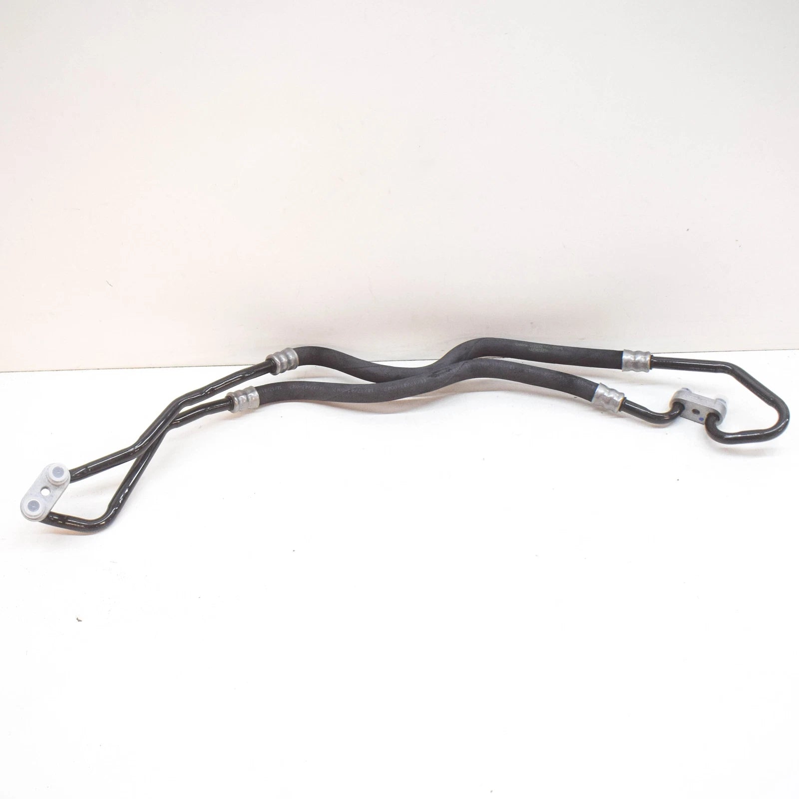 NEW BMW Z4 ROADSTER E89 ENGINE OIL COOLER LINE PIPE 17227585927 7585927 ORIGINAL