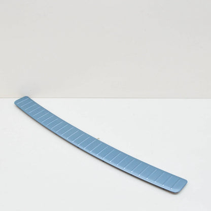 NEW MERCEDES-BENZ M-CLASS W164 REAR BUMPER SILVER LOAD PLATE TRIM A1648800111