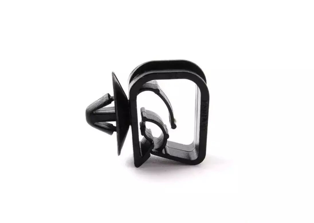 NEW BMW 4 GRAN COUPE F36 CABLE CLIP 61138350836 8350836 ORIGINAL