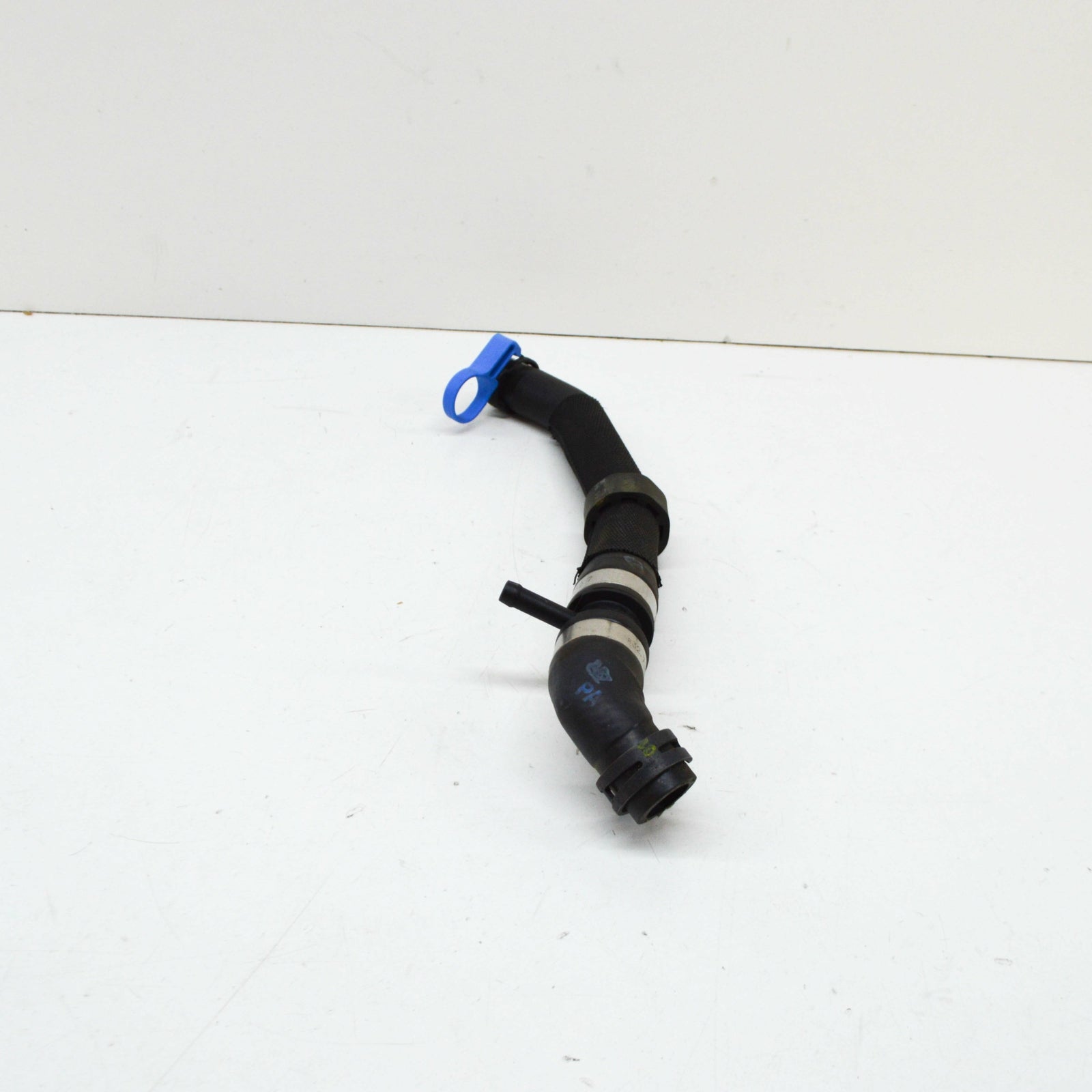 NEW MERCEDES-BENZ E W213 ENGINE COOLING WATER PIPE A2138309904 ORIGINAL