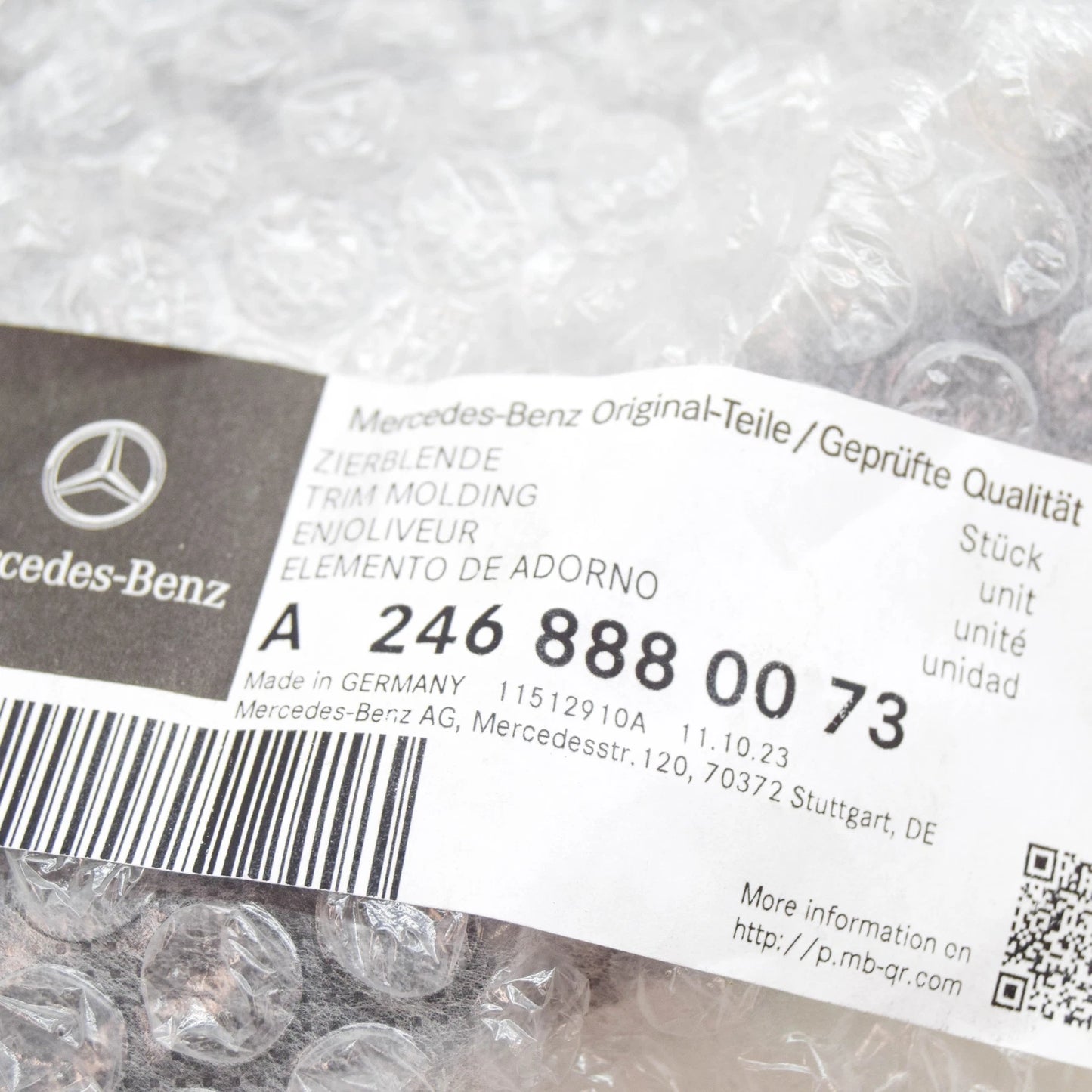 NEW MERCEDES-BENZ B W246 RADIATOR GRILLE ORNAMENTAL MOLDING A2468880073 ORIGINAL