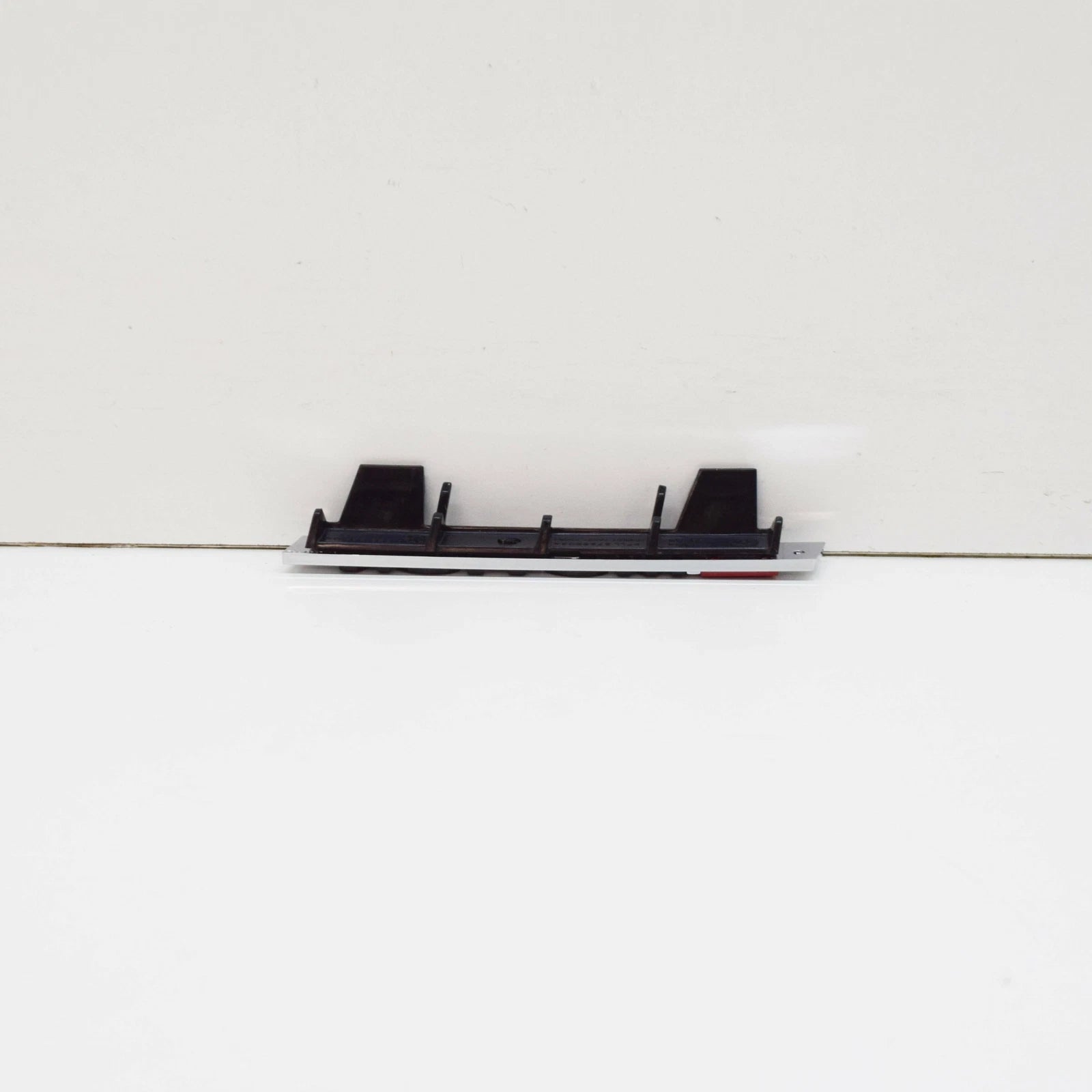 NEW VW MULTIVAN T6 RADIATOR GRILLE '4 MOTION" INSCRIPTION 7LA853948BMGM