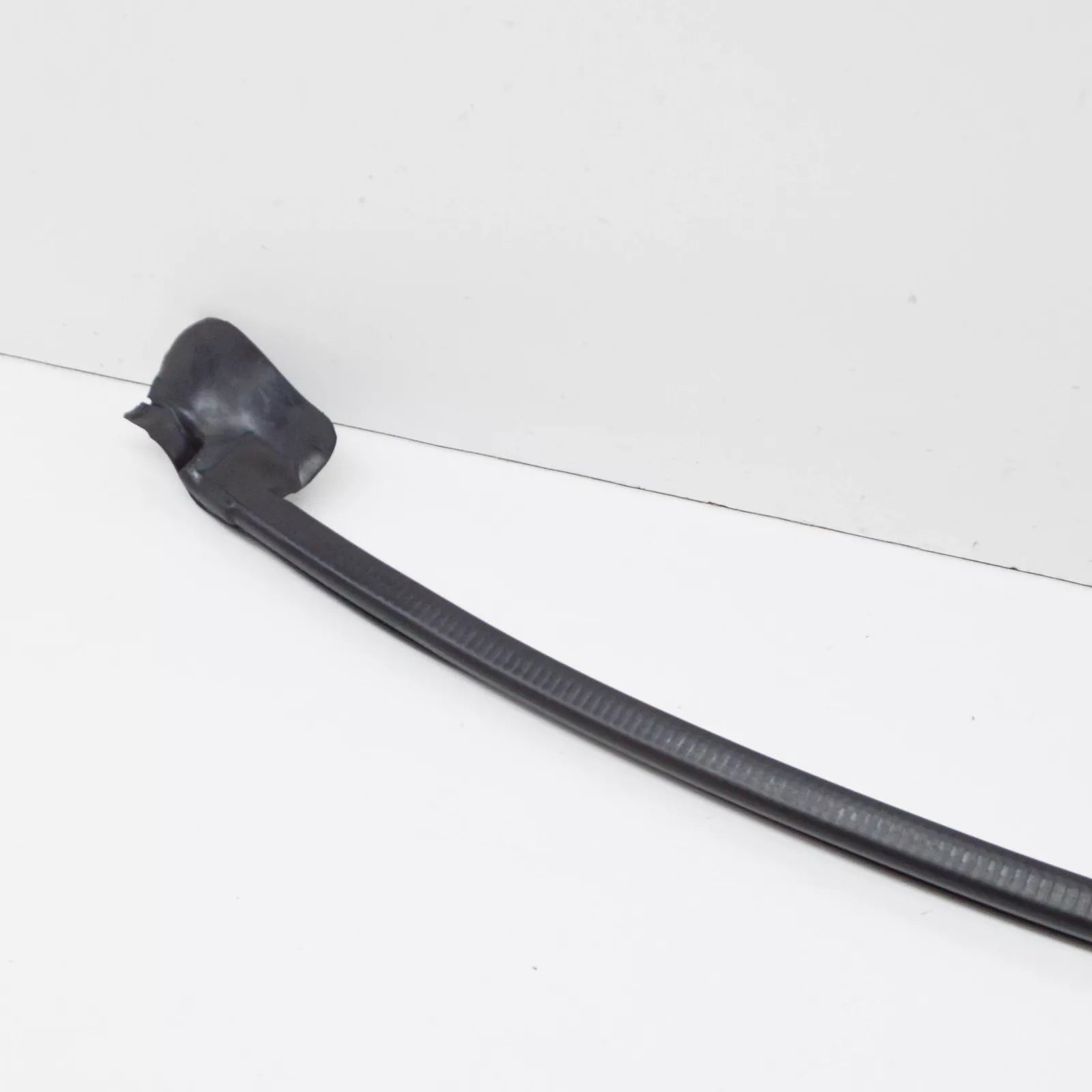 NEW AUDI A6 C8 REAR RIGHT OUTER DOOR SHELL SEAL 4K0839718 ORIGINAL