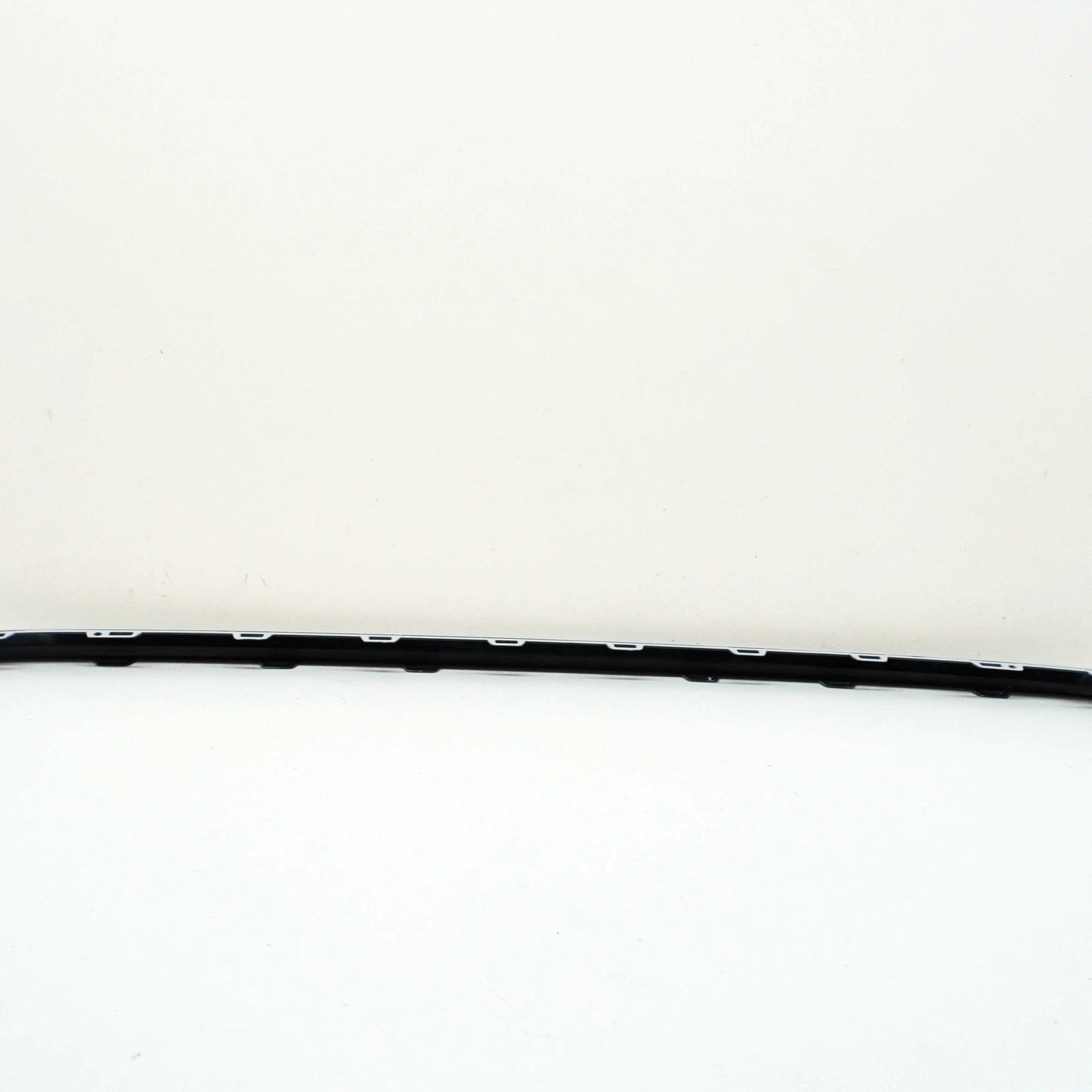 NEW VOLKSWAGEN TIGUAN AD FRONT BUMPER CENTER LOWER MOLDING 5NA853101FGRU