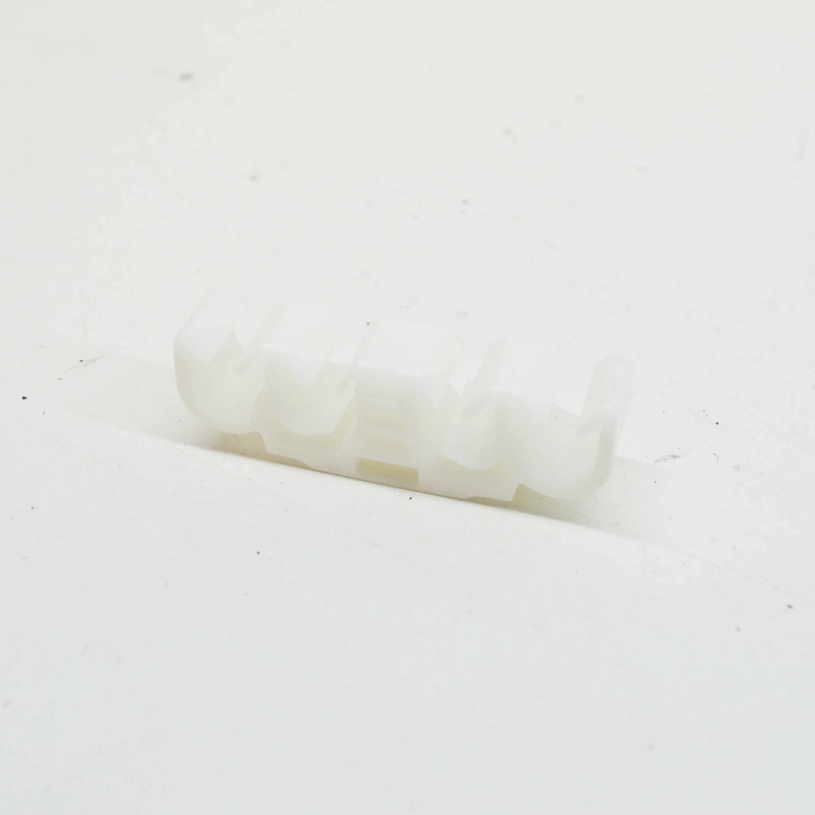 NEW AUDI A1 MK1 FUEL LINE CLIP 1H0201449