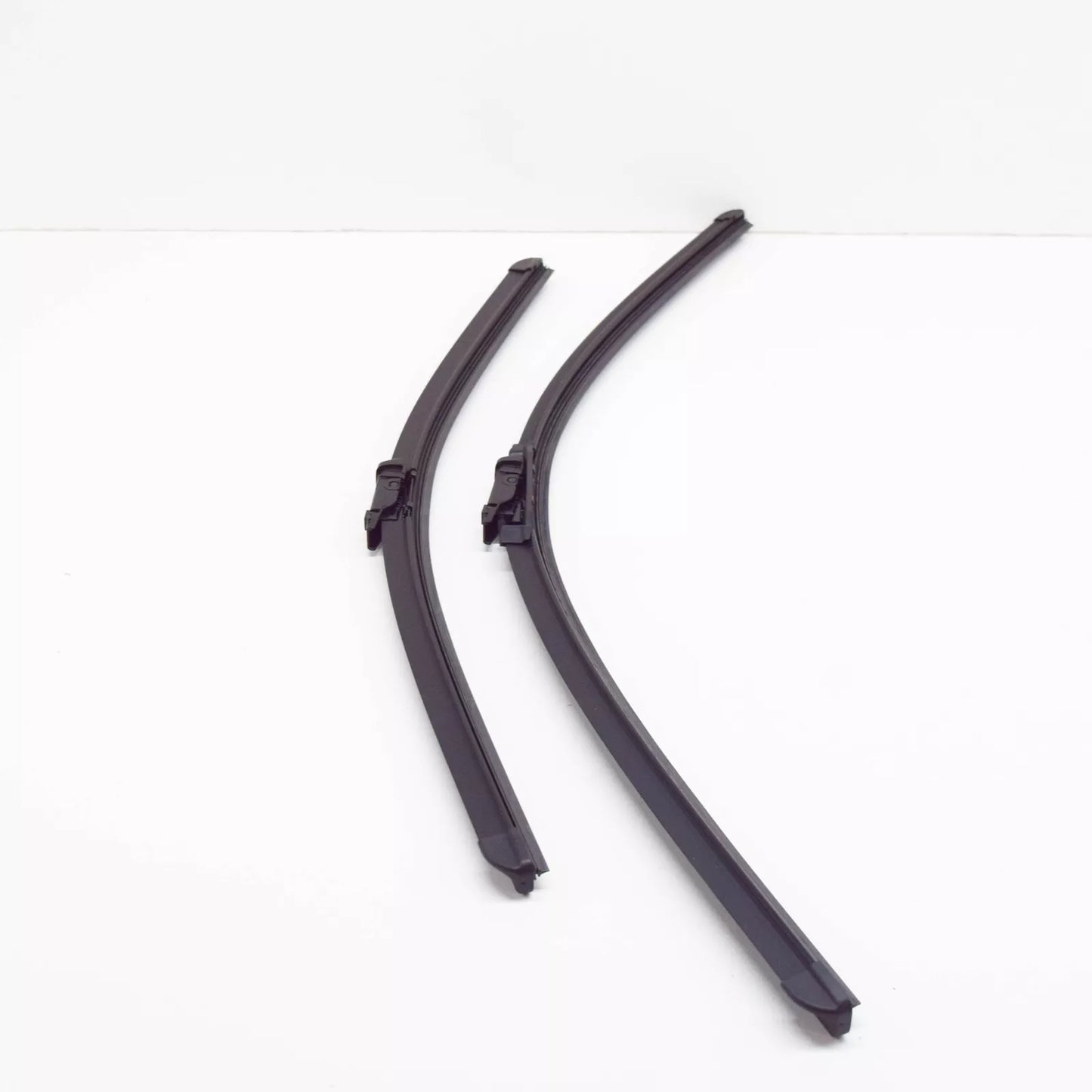 NEW AUDI A8 D4 FRONT WINDSCREEN WIPER BLADES AERO LHD 4H1998002B ORIGINAL