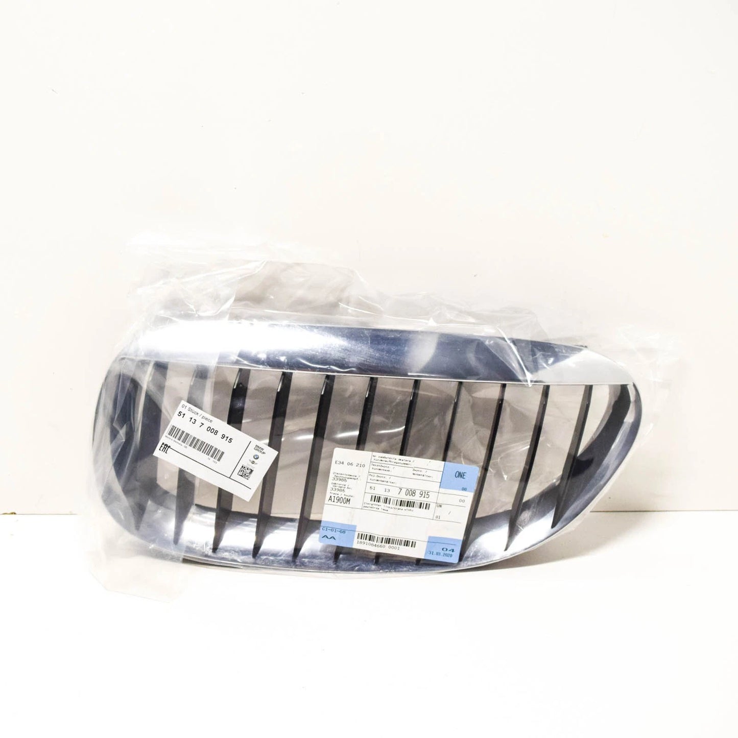 NEW BMW 6 E63 FRONT LEFT GRILL 51137008915 7008915 ORIGINAL