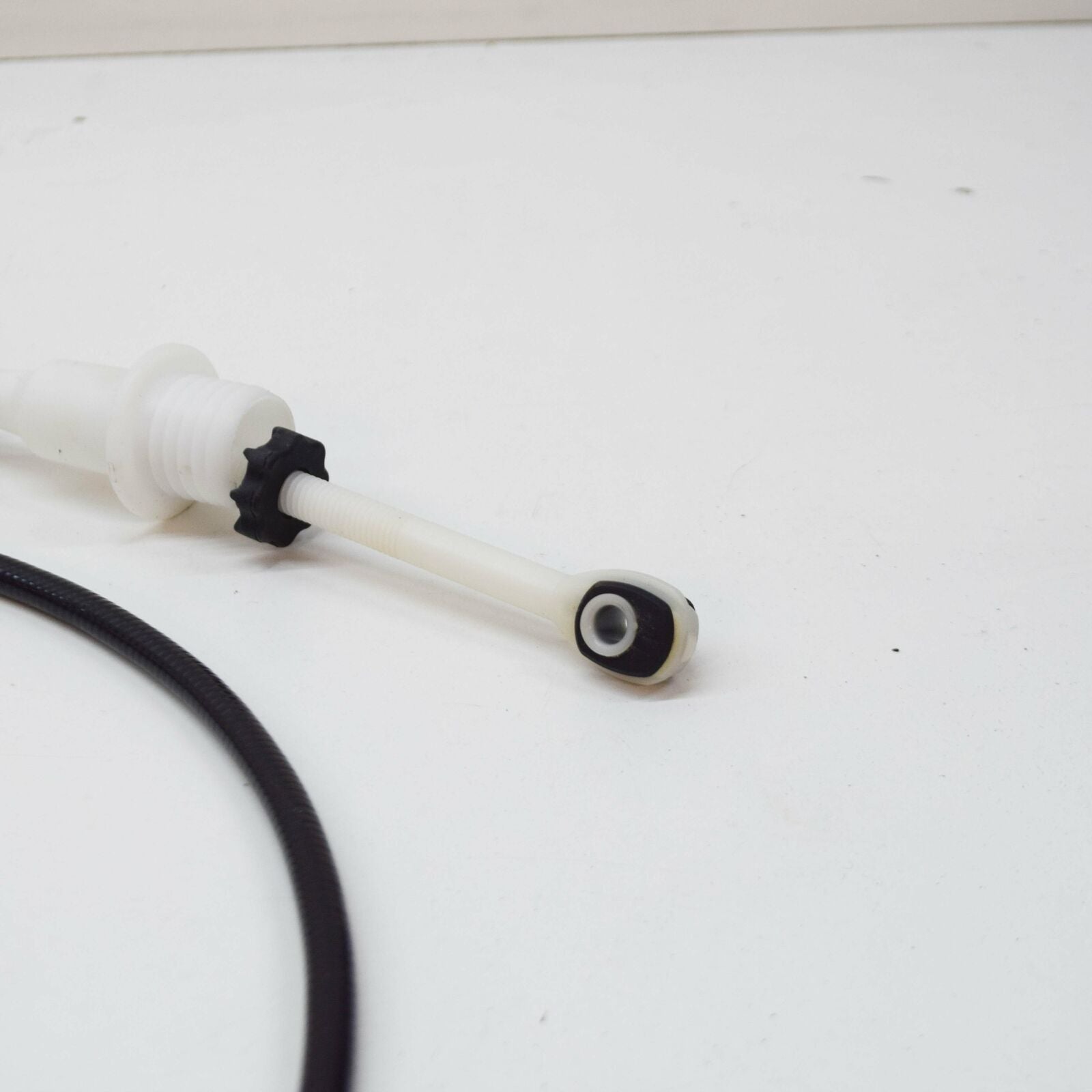 NEW MERCEDES-BENZ SPRINTER 903 THROTTLE CABLE RHD A9013001930 ORIGINAL