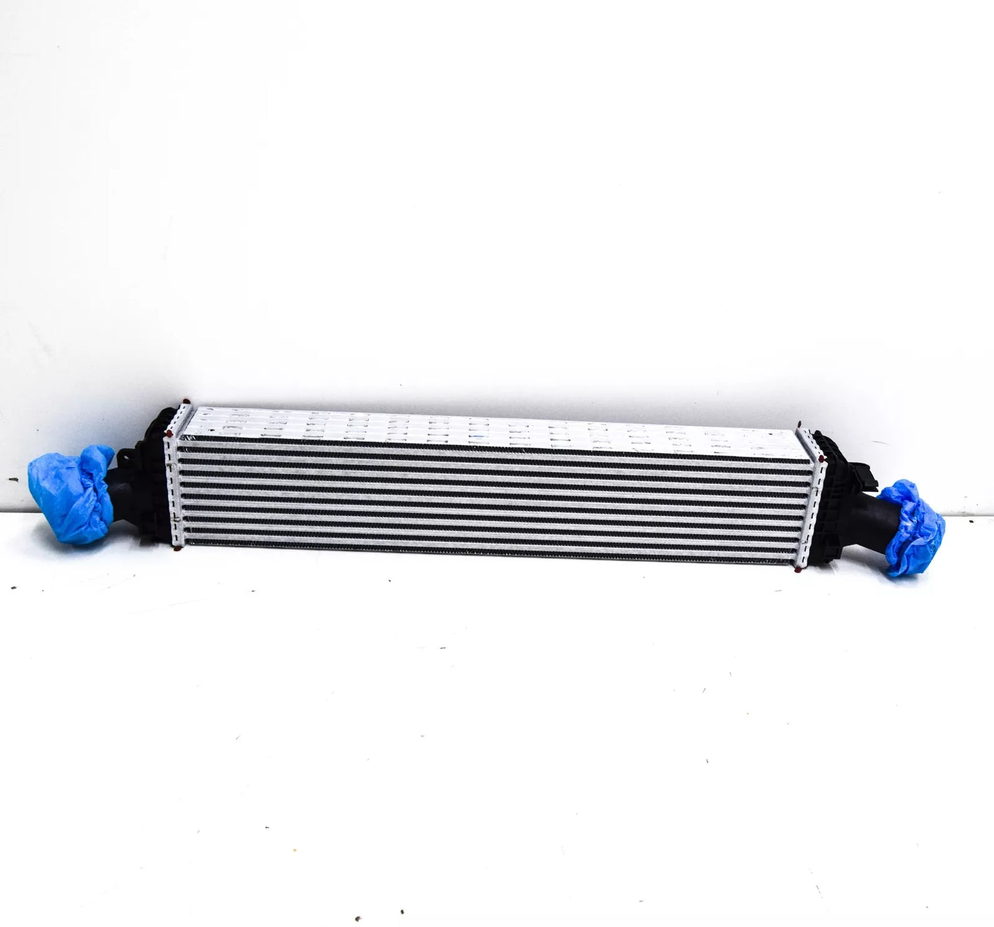 NEW AUDI Q5 8R INTERCOOLER RADIATOR 8K0145805AC ORIGINAL