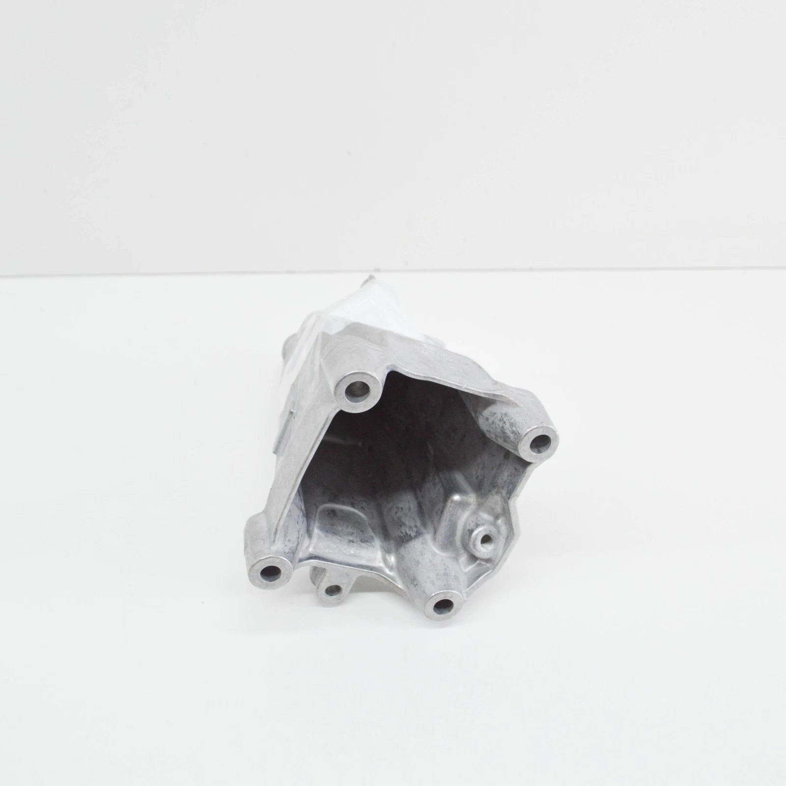 NEW MERCEDES-BENZ E W213 LEFT SIDE ENGINE CARRIER A2742234600 ORIGINAL